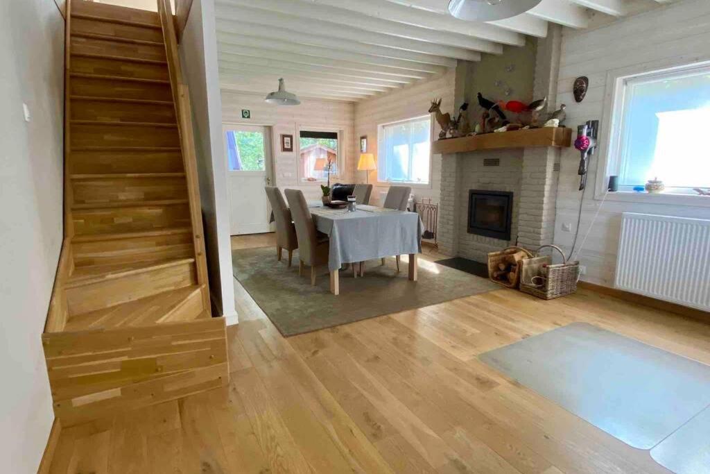 Charming house in the woods with private wellness