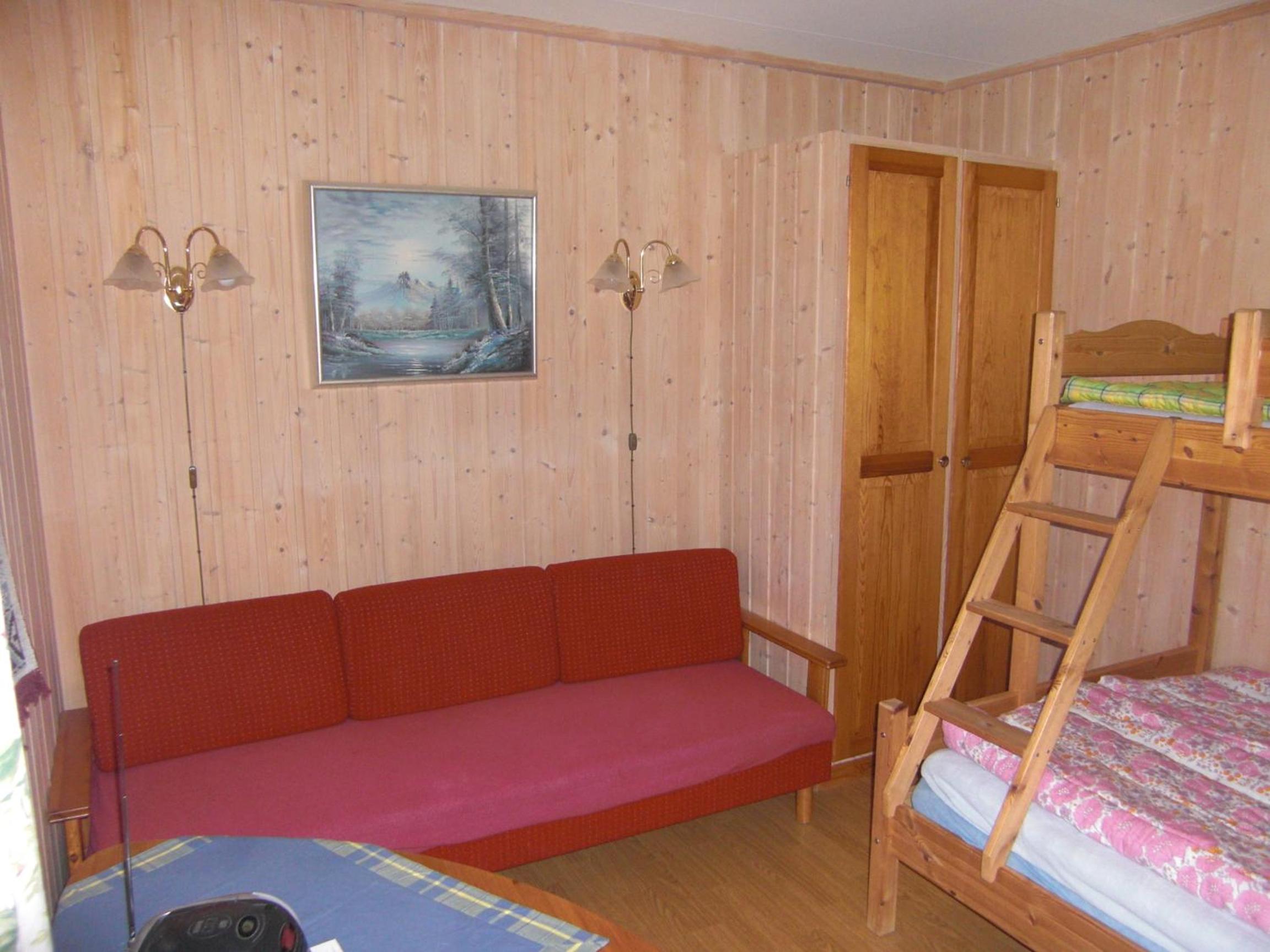 Photo 33