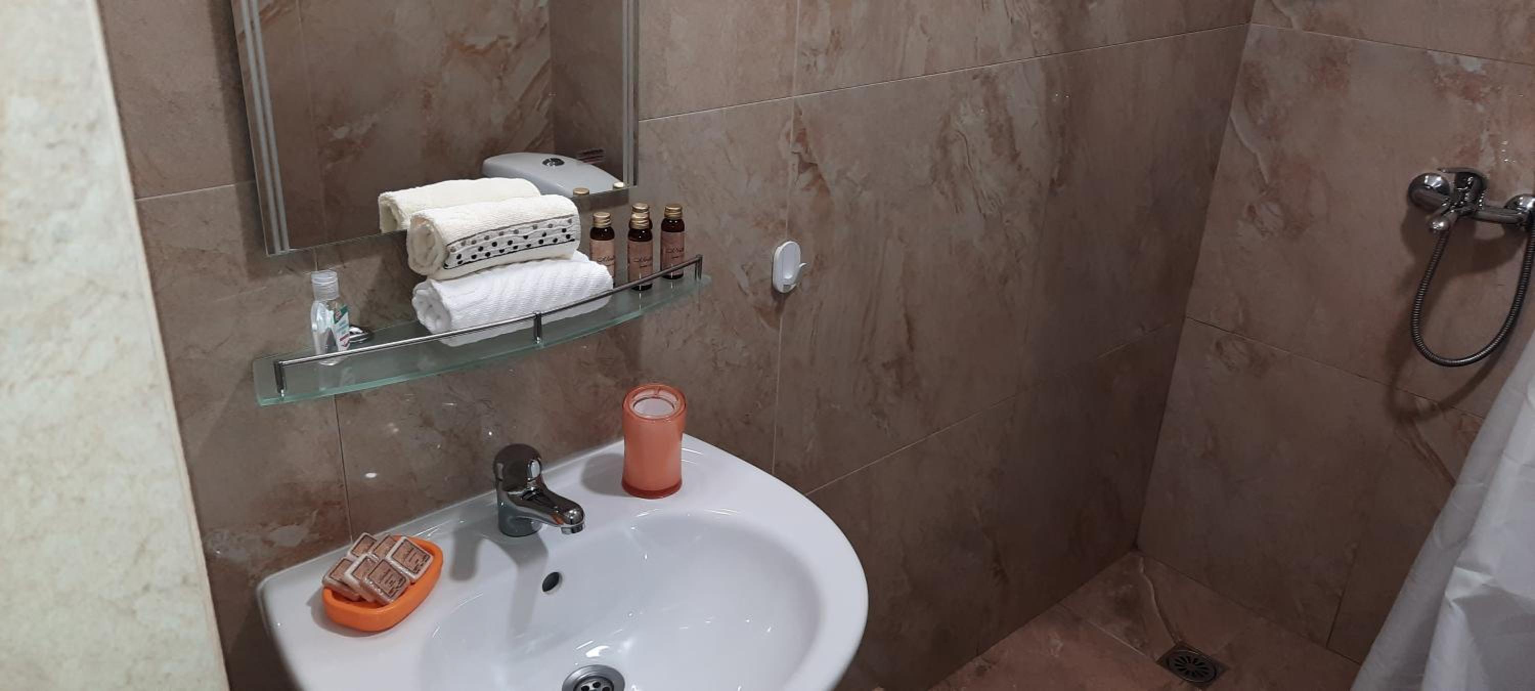 MARIANA - Luxury stay private guest rooms
