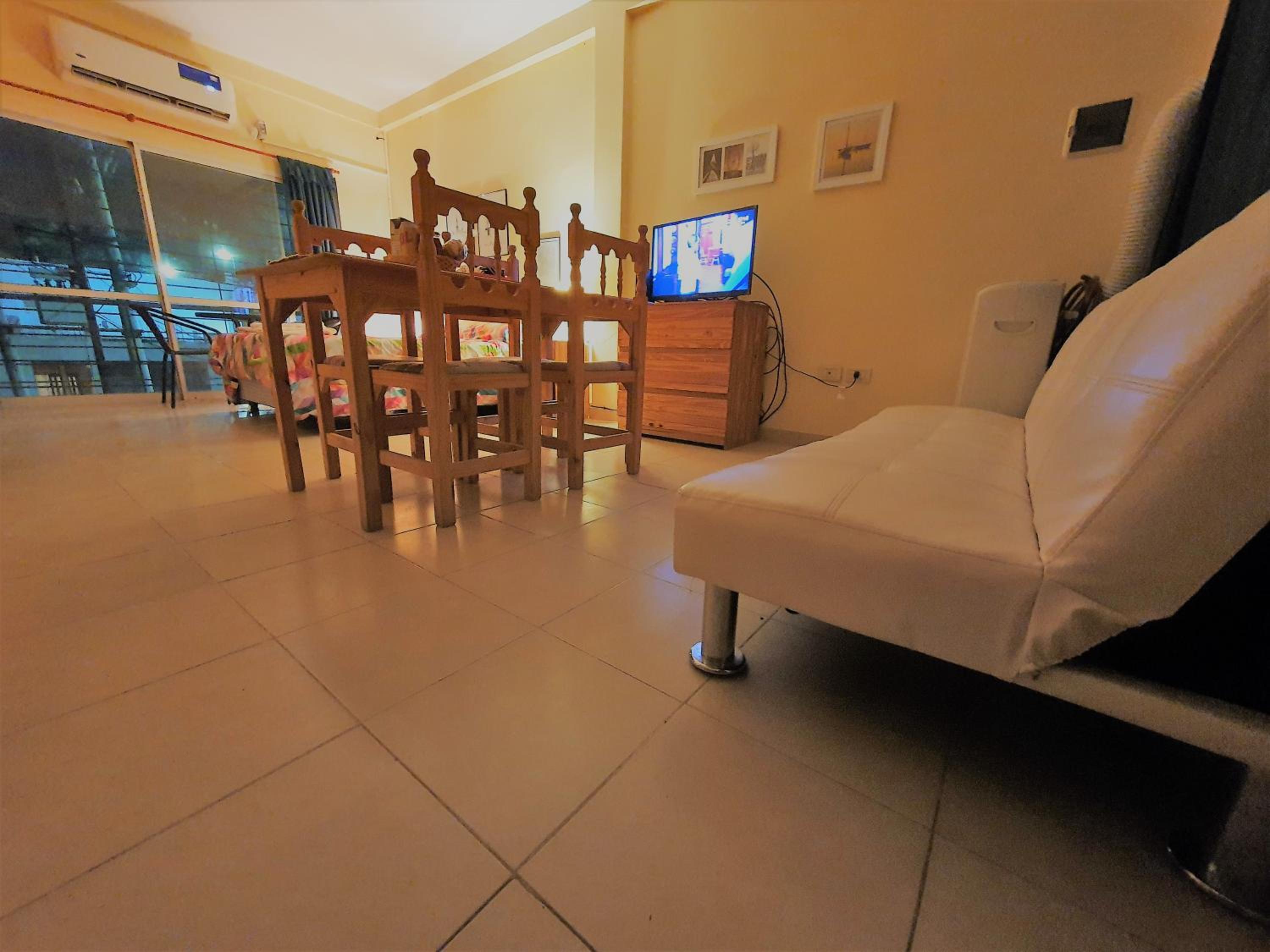 B3 Apartments