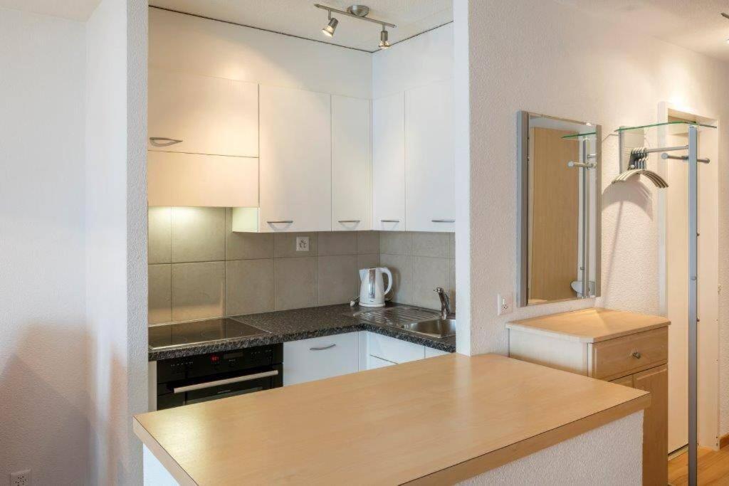 Cristal 50 view 2