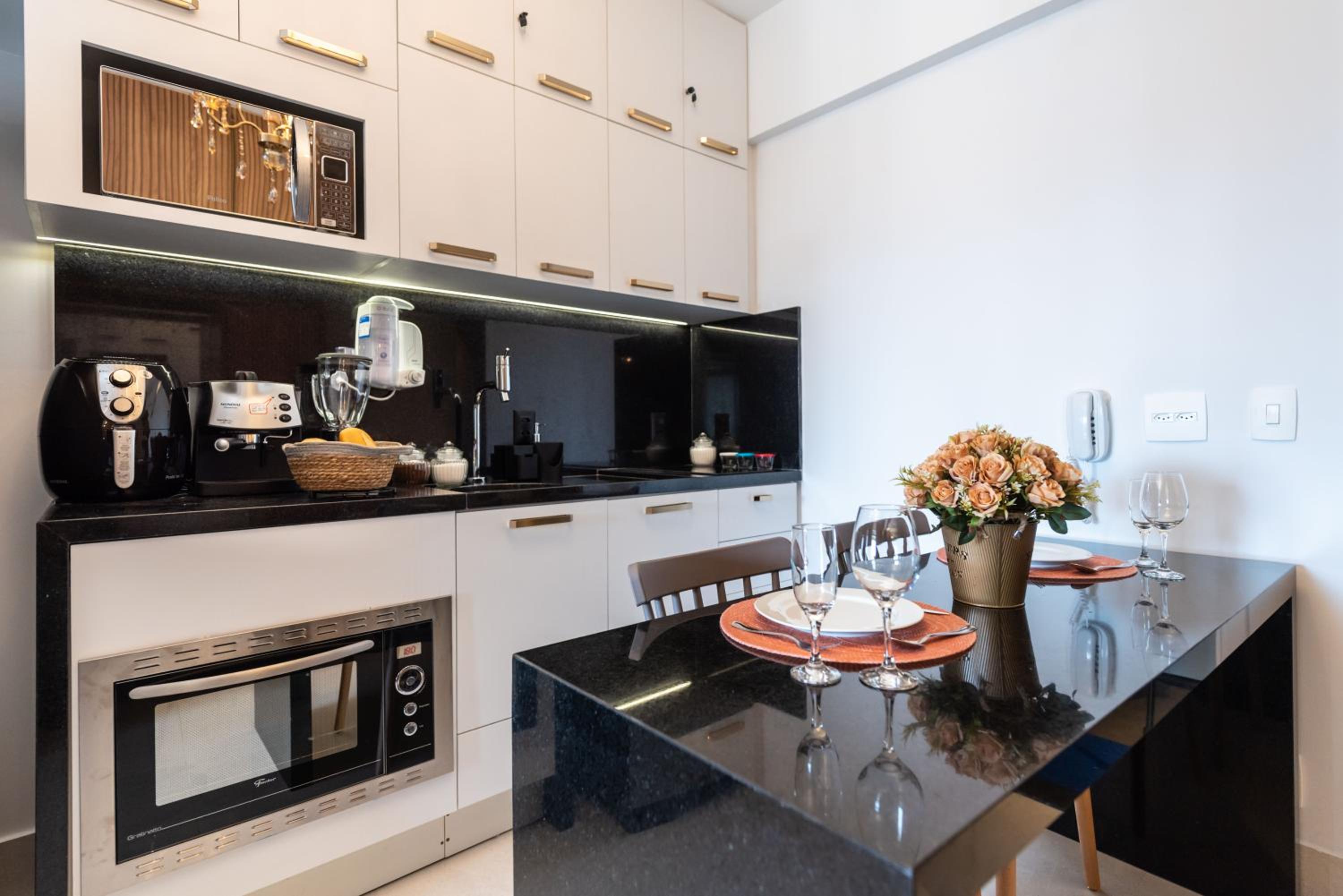 Rosemari's Apartments Studio Premium Republica SP com Piscina