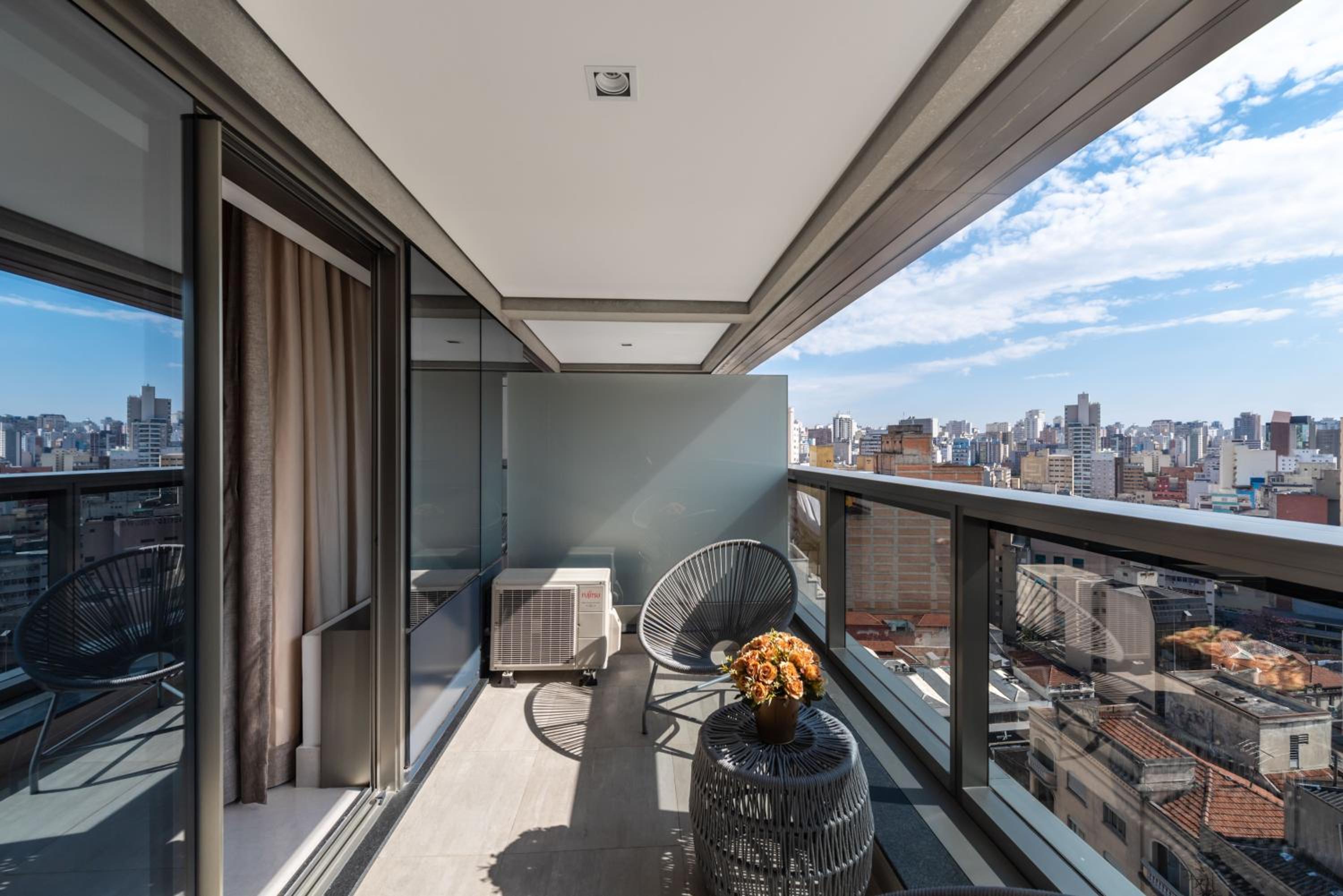 Rosemari's Apartments Studio Premium Republica SP com Piscina