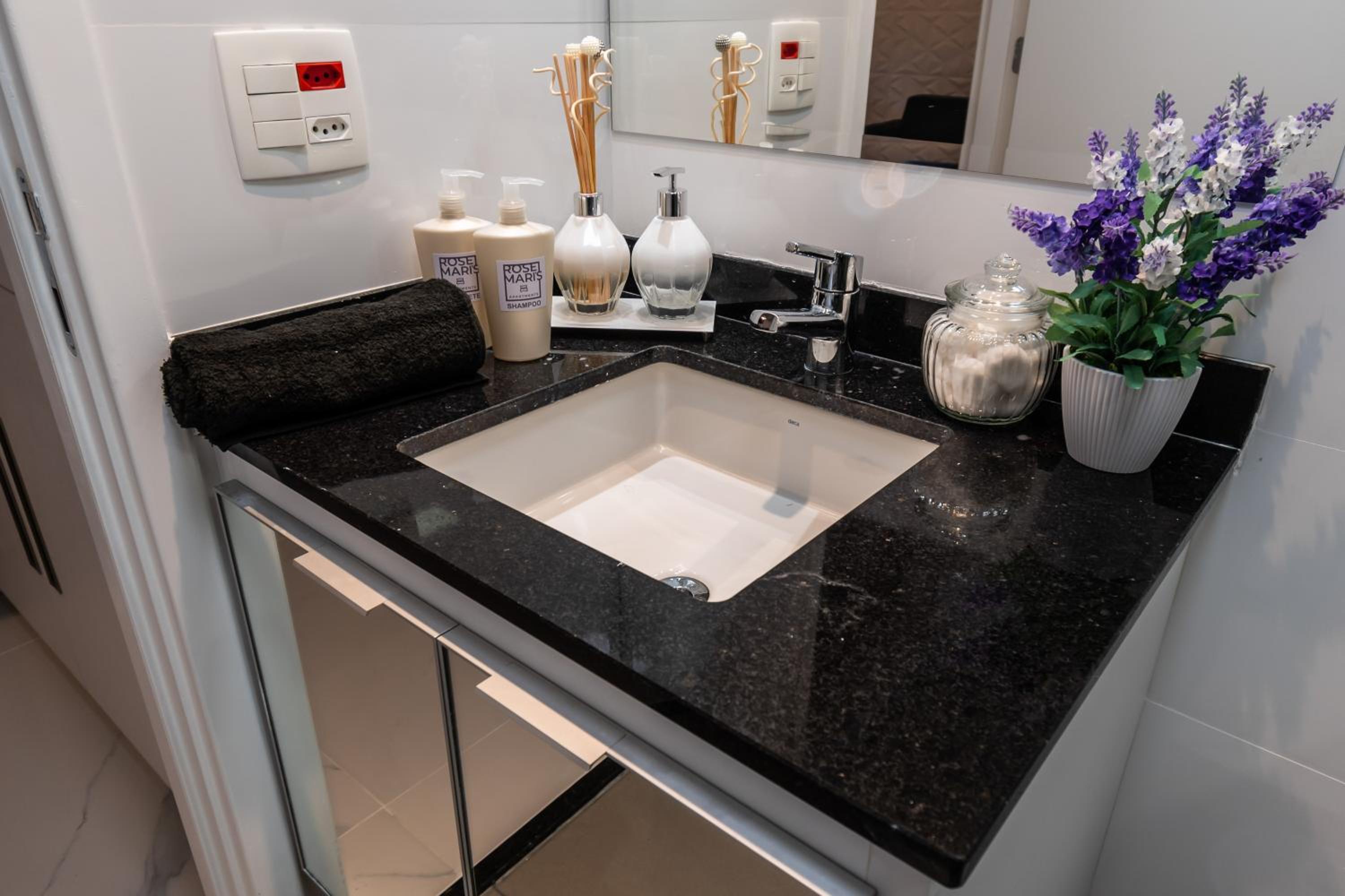Rosemari's Apartments Studio Premium Republica SP com Piscina
