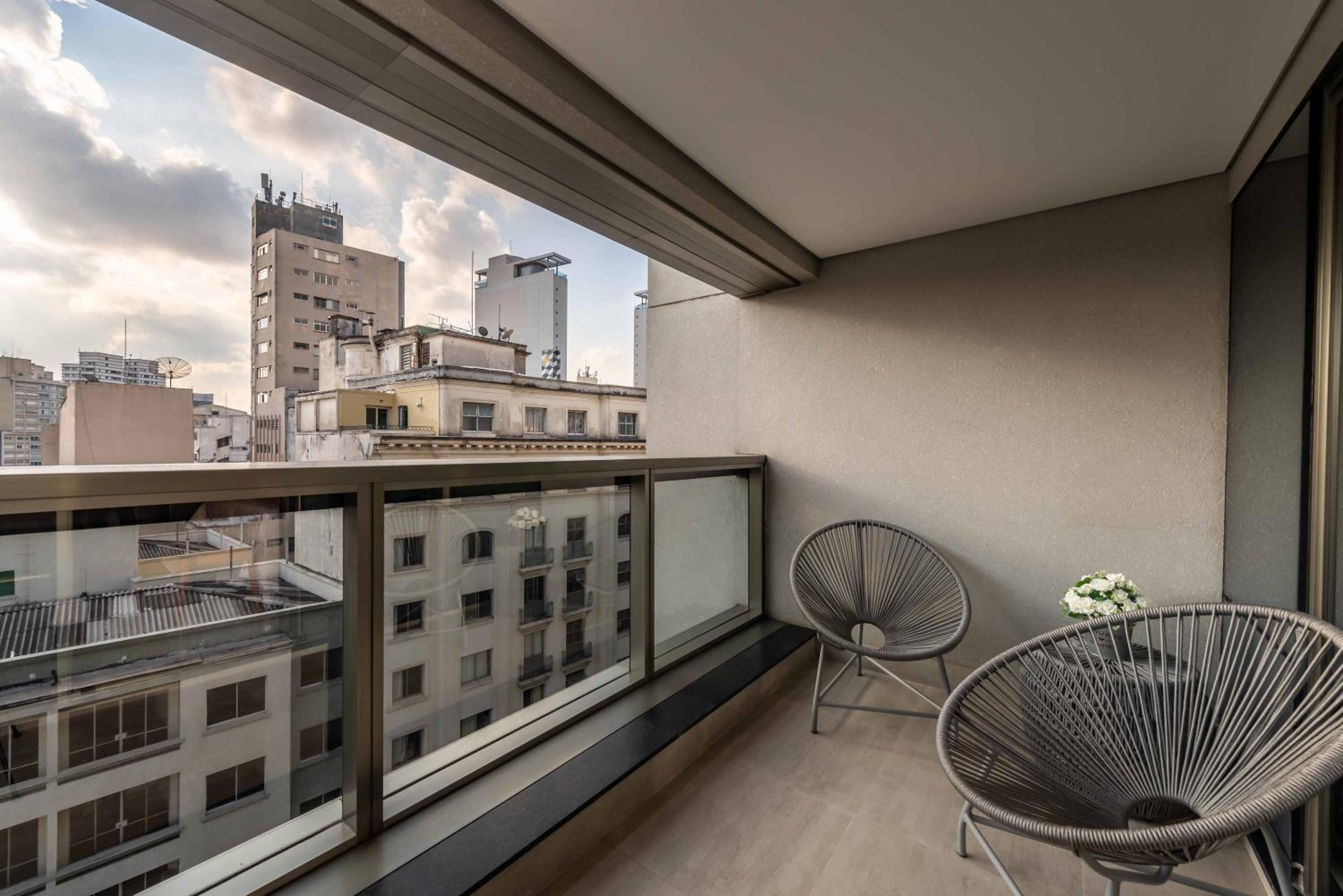 Rosemari's Apartments Studio Premium Republica SP com Piscina
