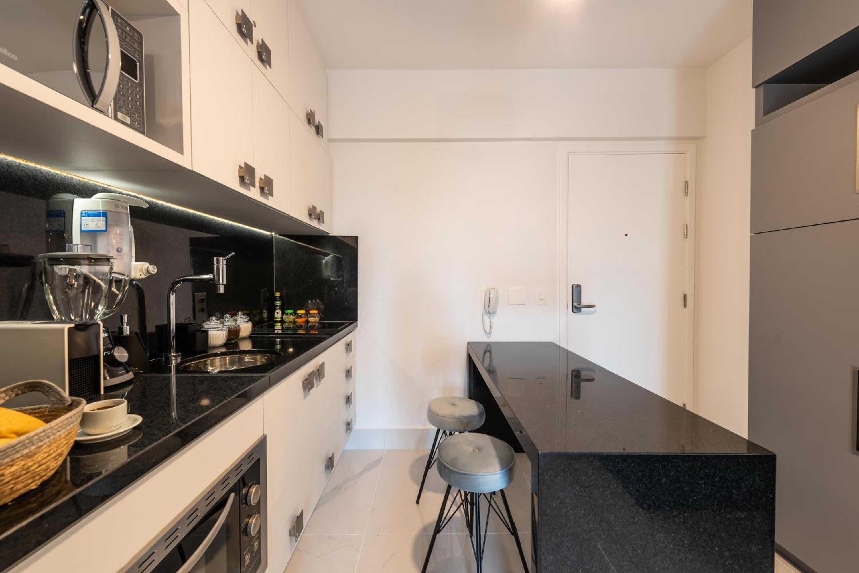 Rosemari's Apartments Studio Premium Republica SP com Piscina