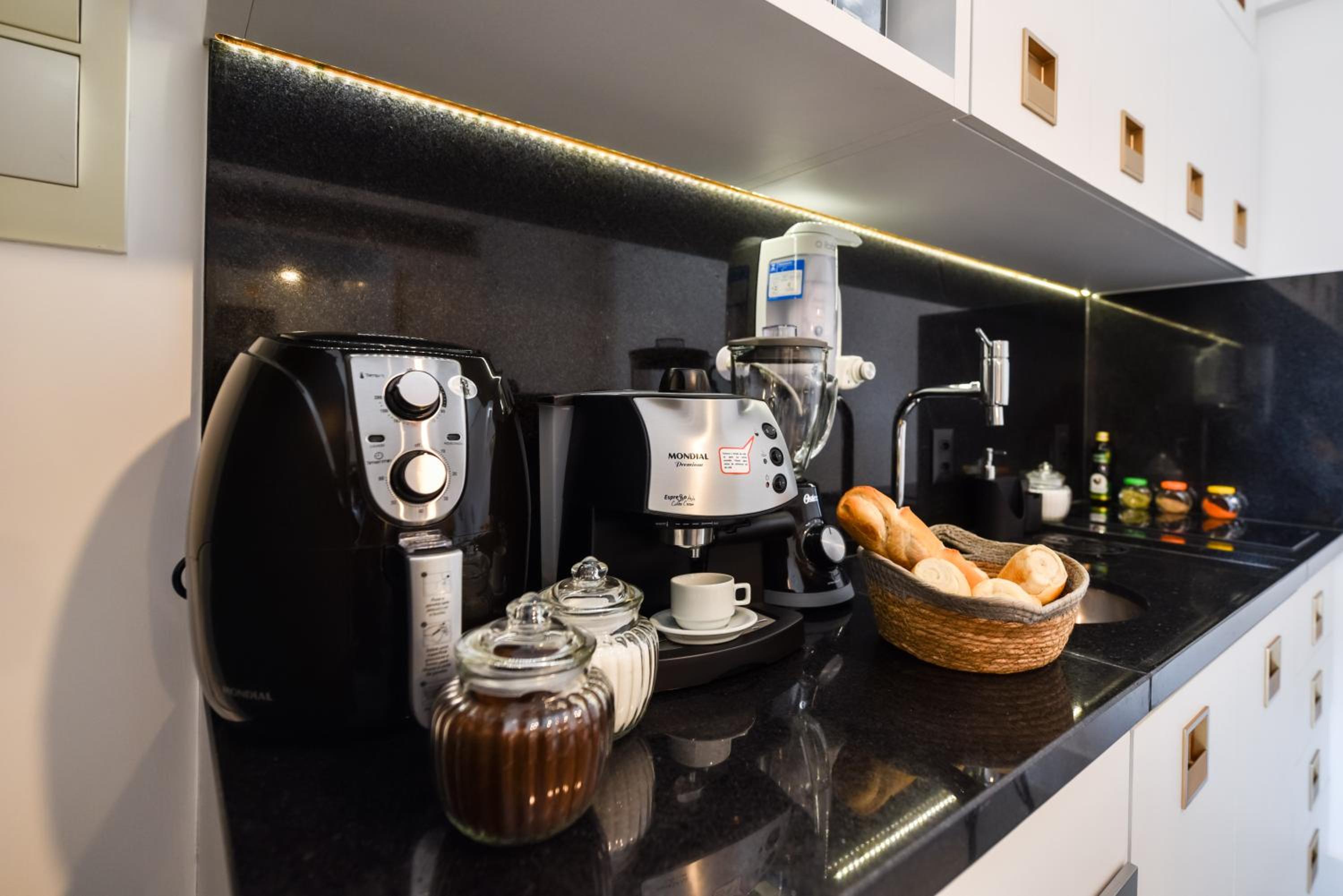 Rosemari's Apartments Studio Premium Republica SP com Piscina
