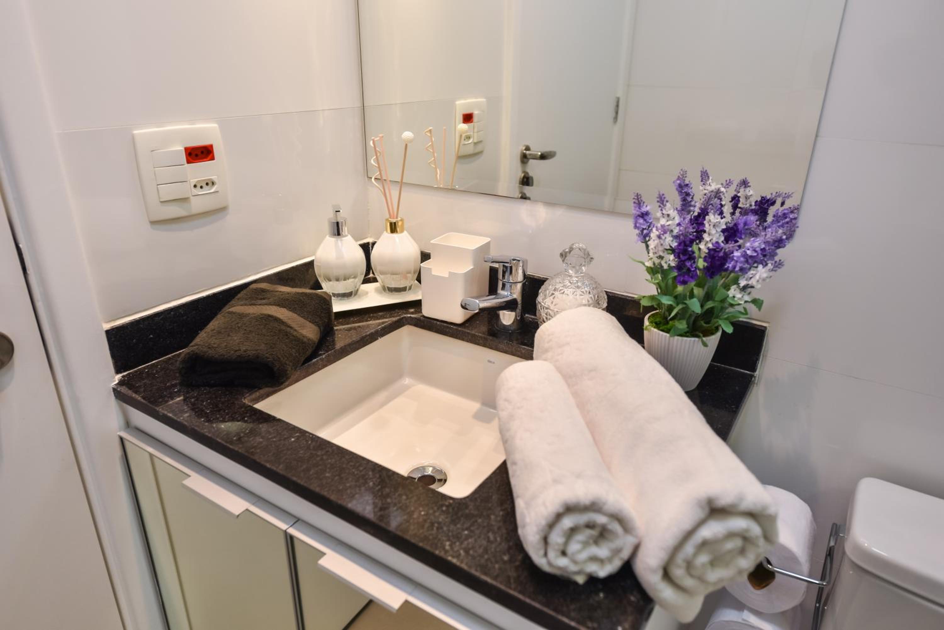 Rosemari's Apartments Studio Premium Republica SP com Piscina