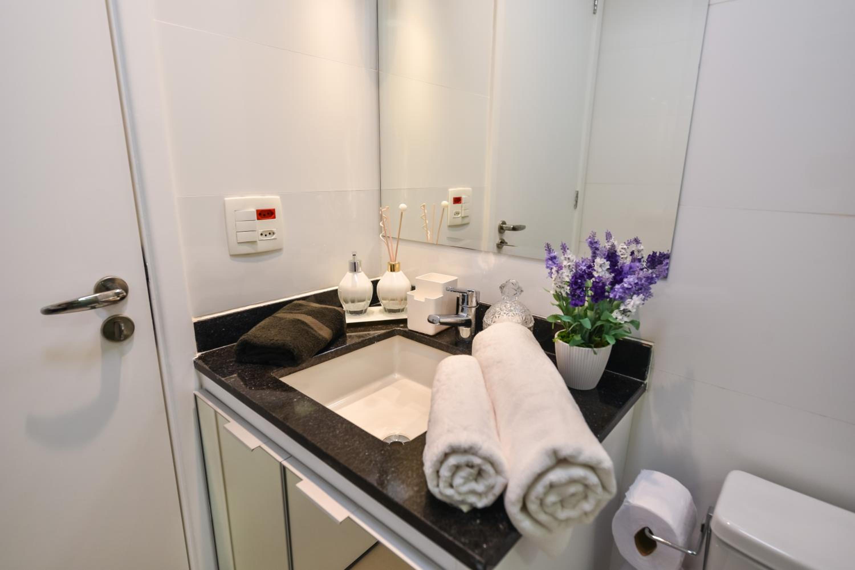 Rosemari's Apartments Studio Premium Republica SP com Piscina