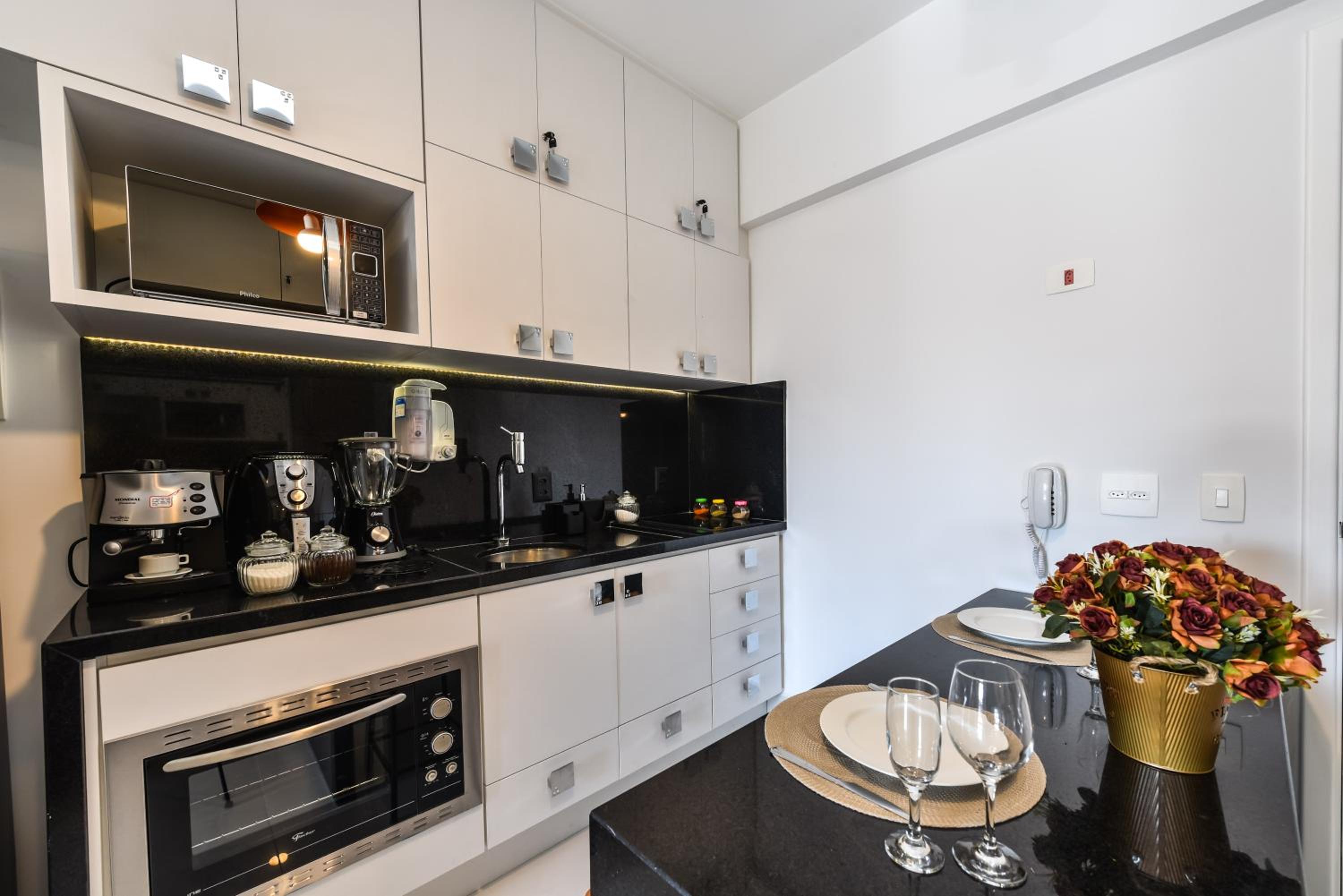 Rosemari's Apartments Studio Premium Republica SP com Piscina