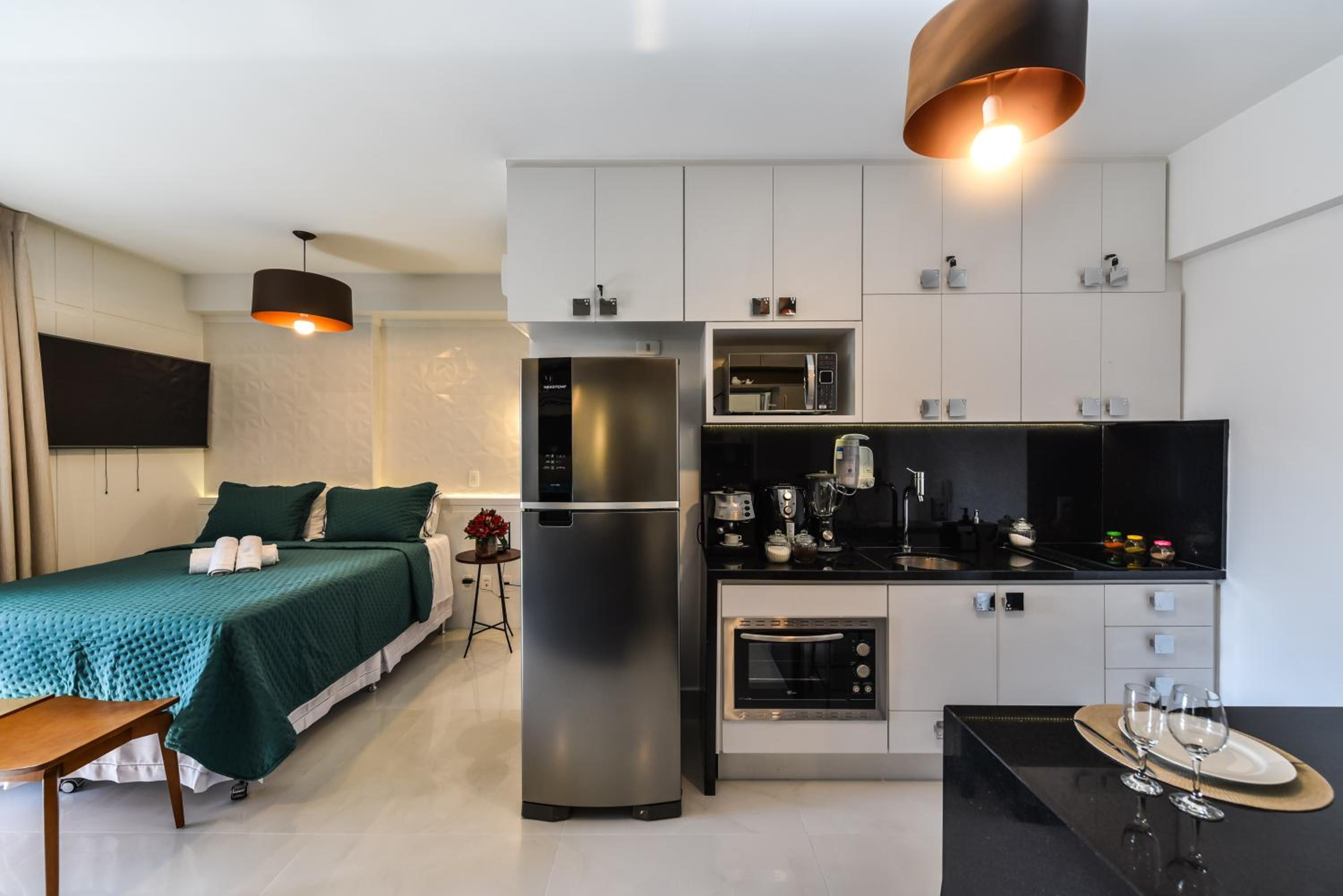 Rosemari's Apartments Studio Premium Republica SP com Piscina