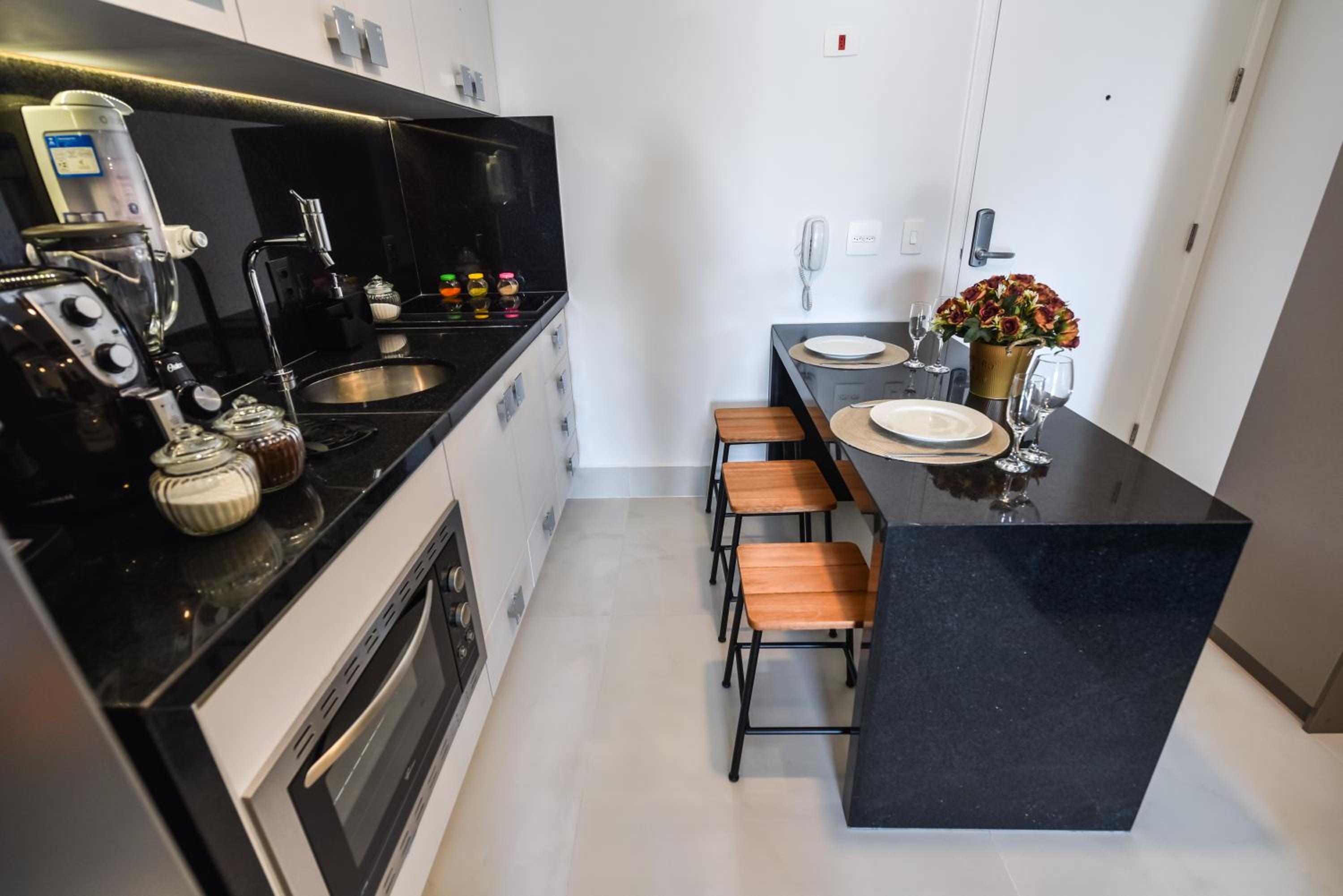 Rosemari's Apartments Studio Premium Republica SP com Piscina