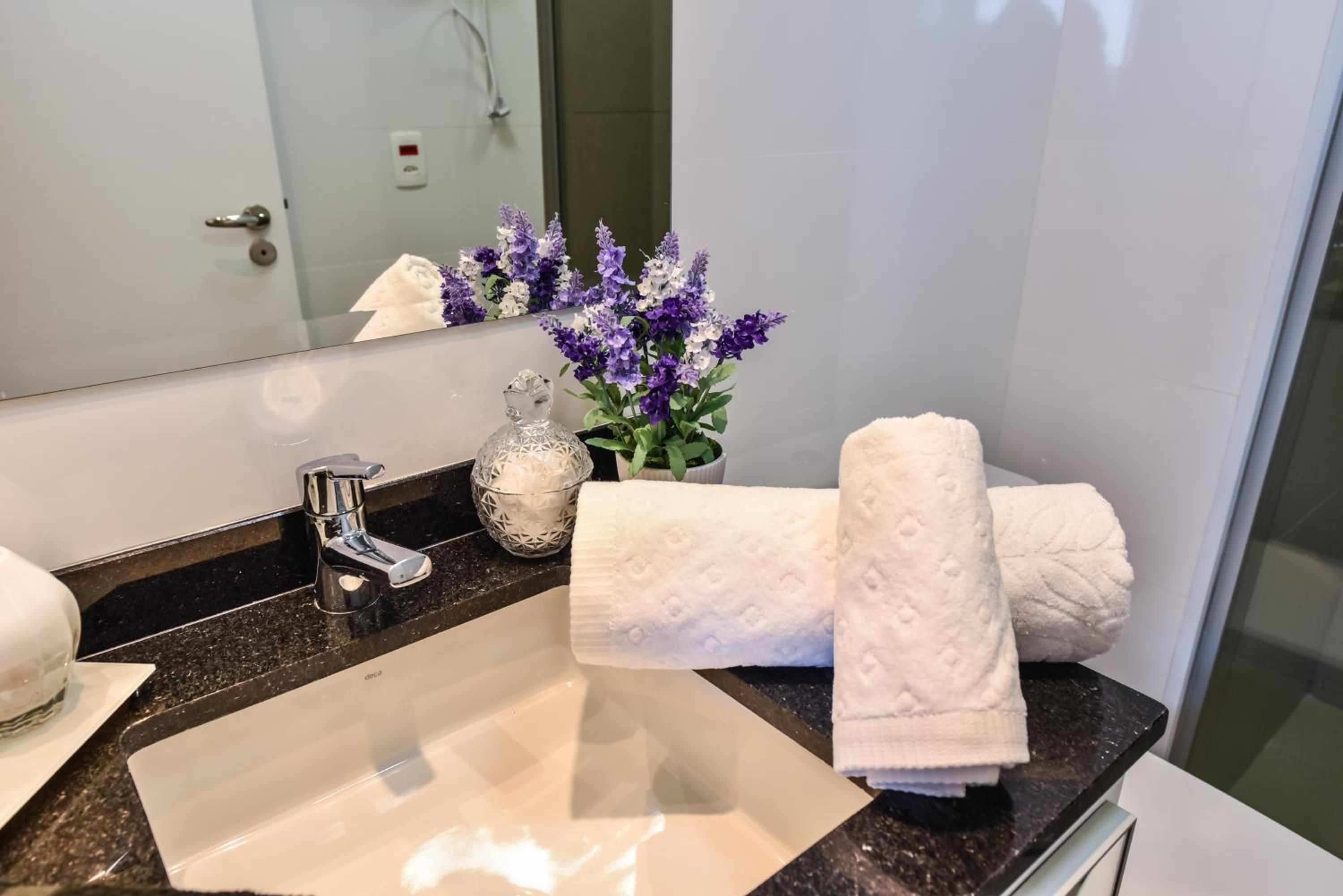 Rosemari's Apartments Studio Premium Republica SP com Piscina