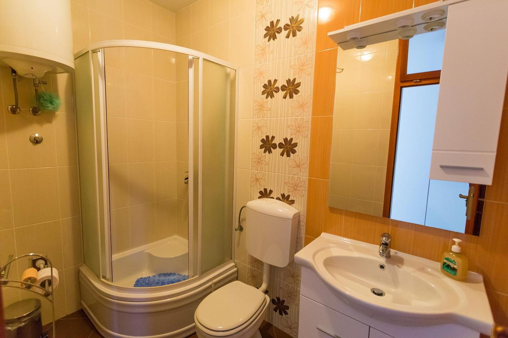 Panorama Tarik Rooms
