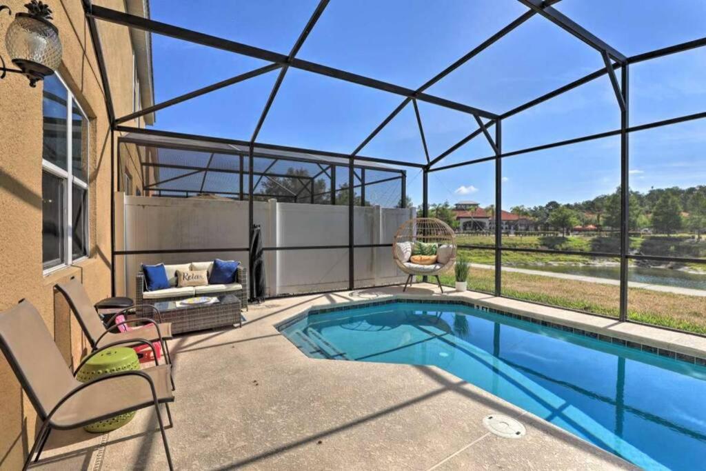 Family Resort - 4BR Home 20 min to Disney or Universal - Private Pool view 4