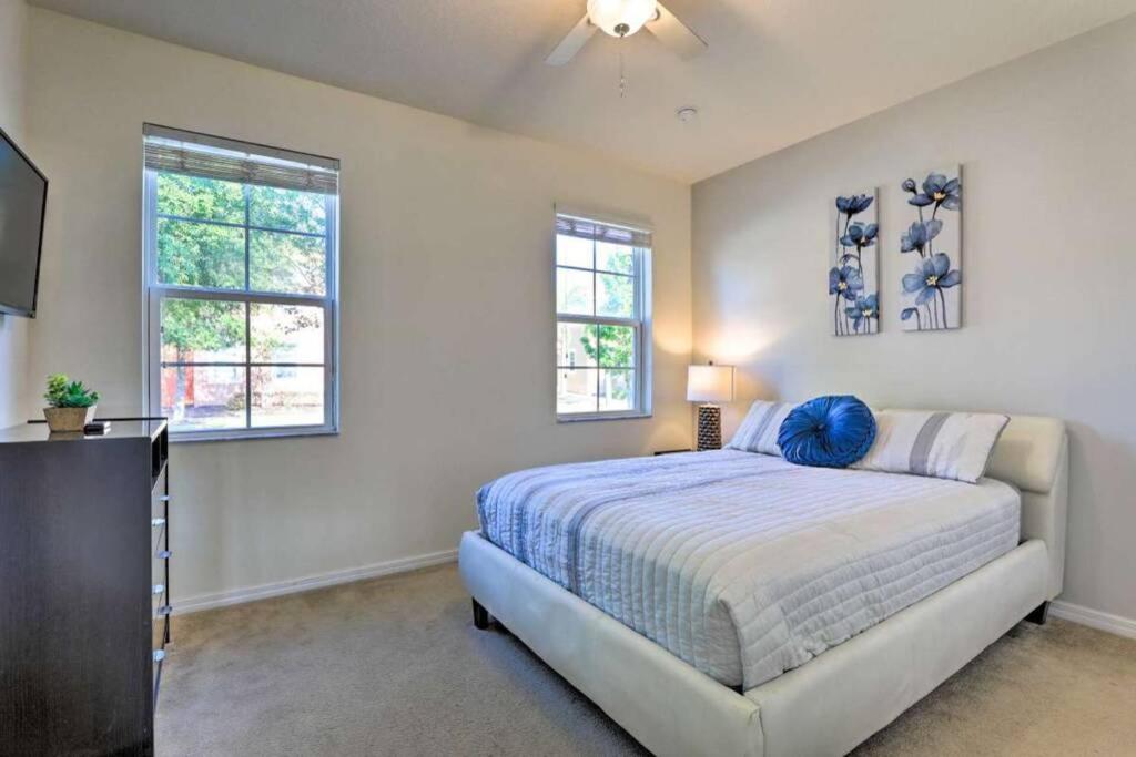 Family Resort - 4BR Home 20 min to Disney or Universal - Private Pool view 5