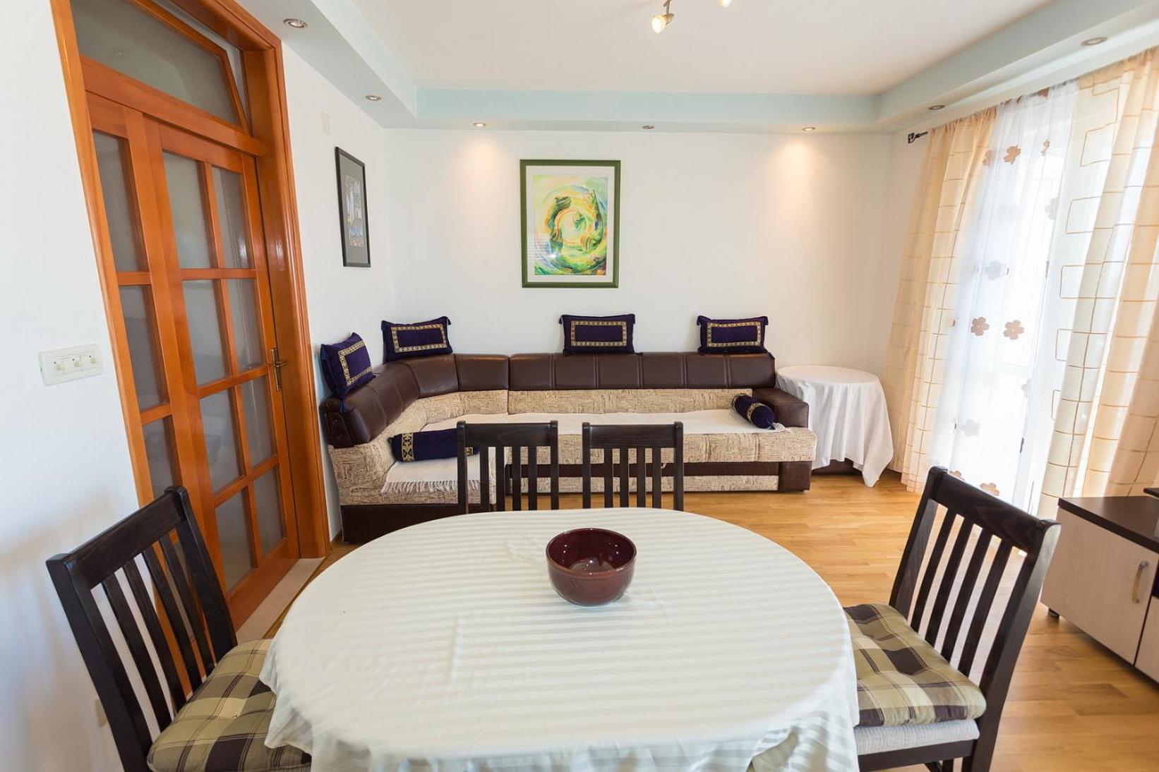 Panorama Tarik Rooms