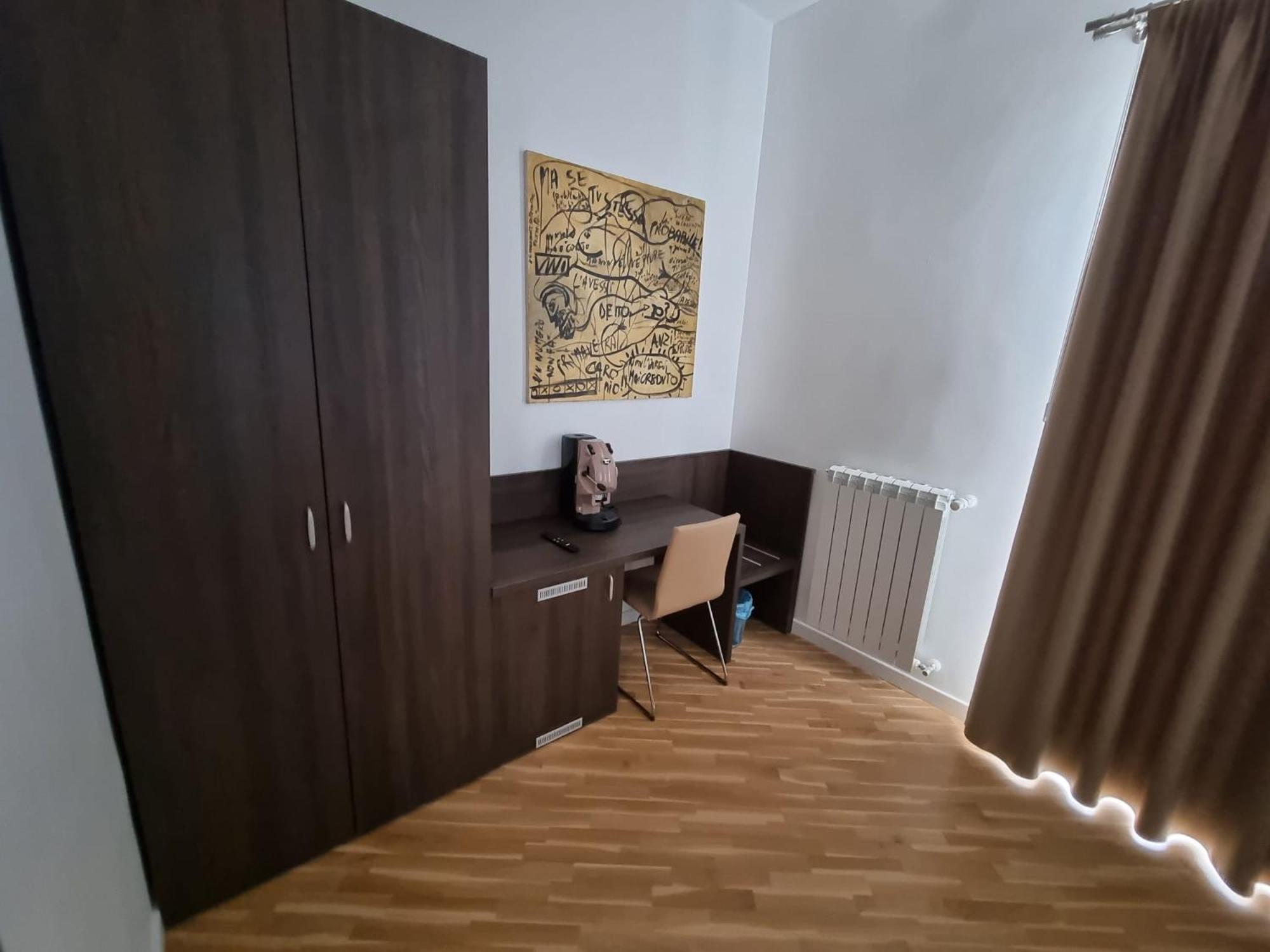 BARBAJA SUITES IN STREET TOLEDO 205