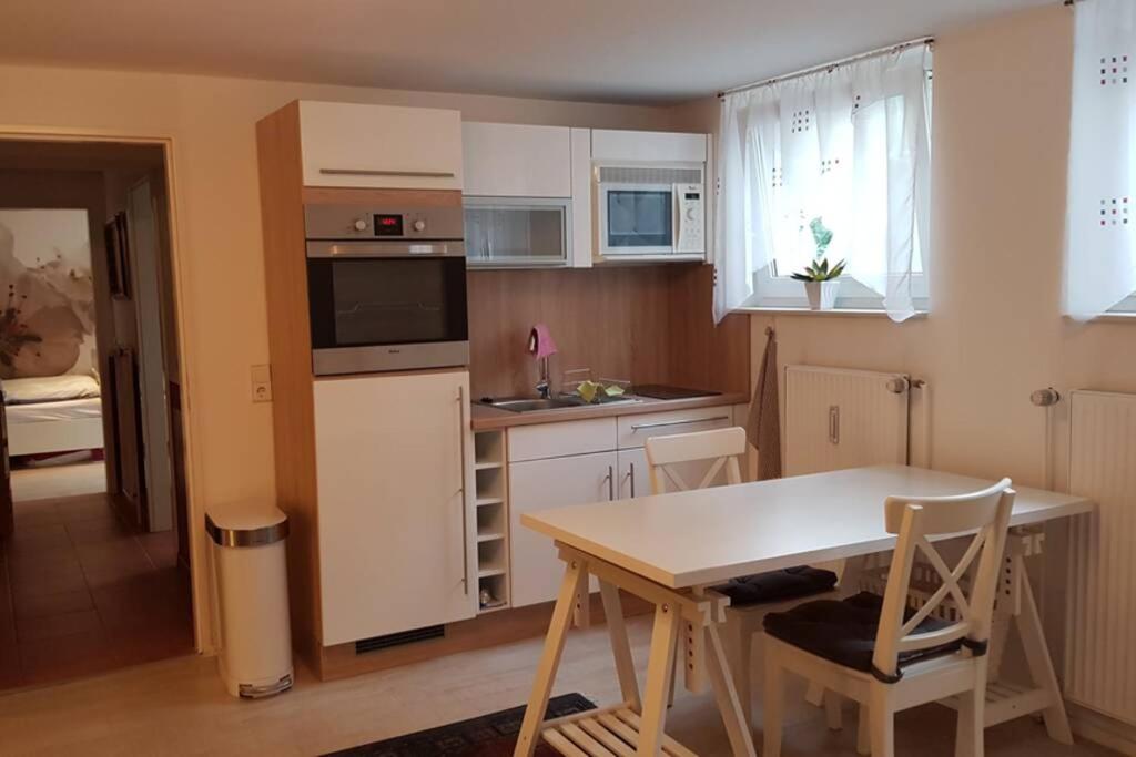 2 Zimmer-Einliegerwohnung am Flughafen Schönefeld