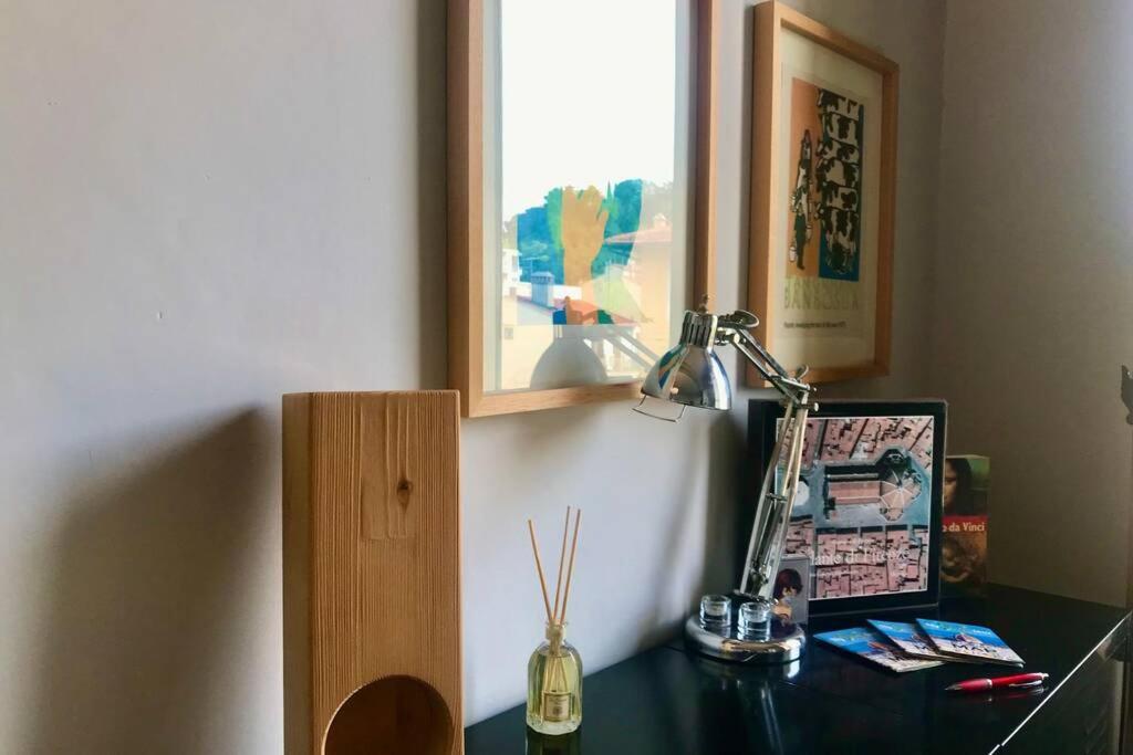 Sunny top floor in San Frediano