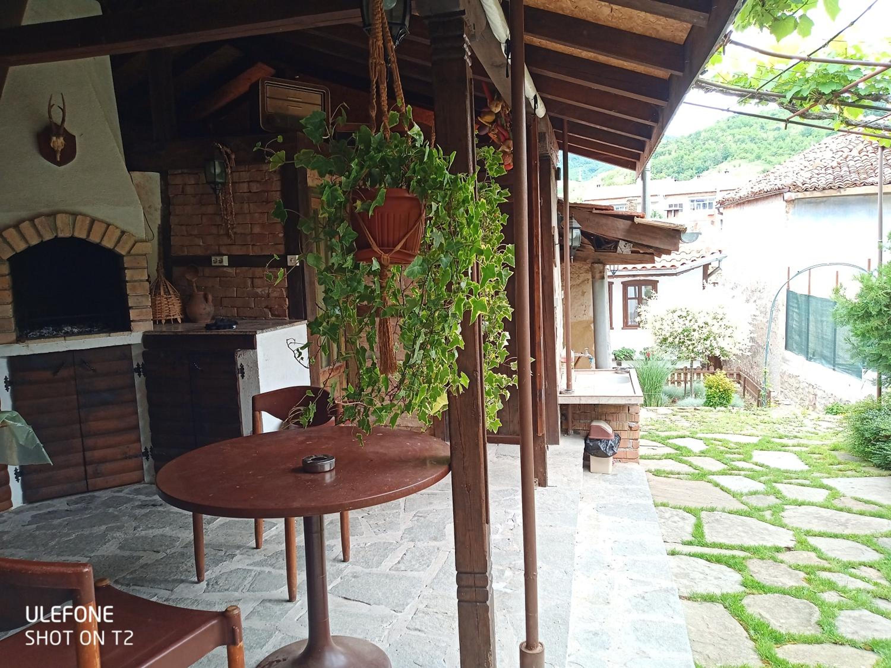 Guest House Strumena