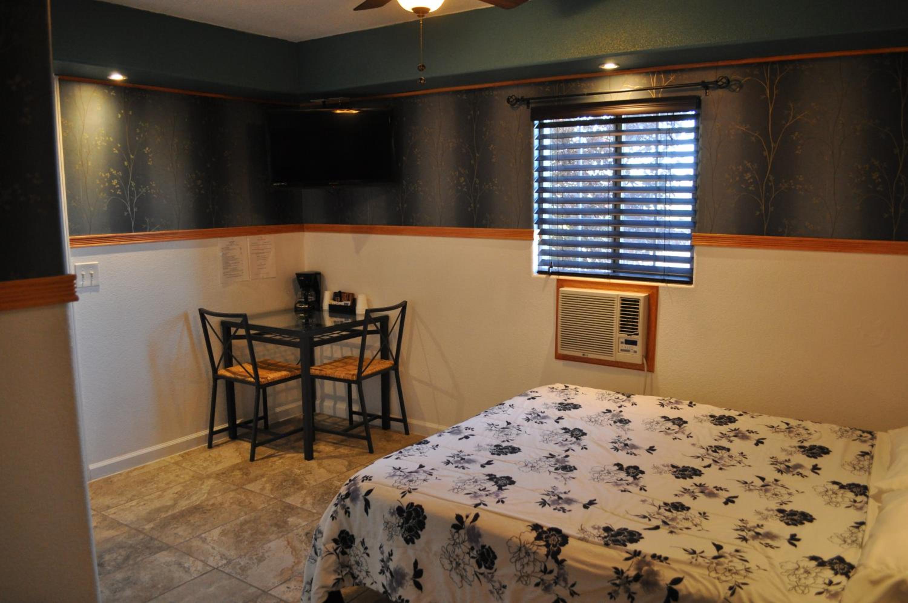 K7 Bed and Breakfast