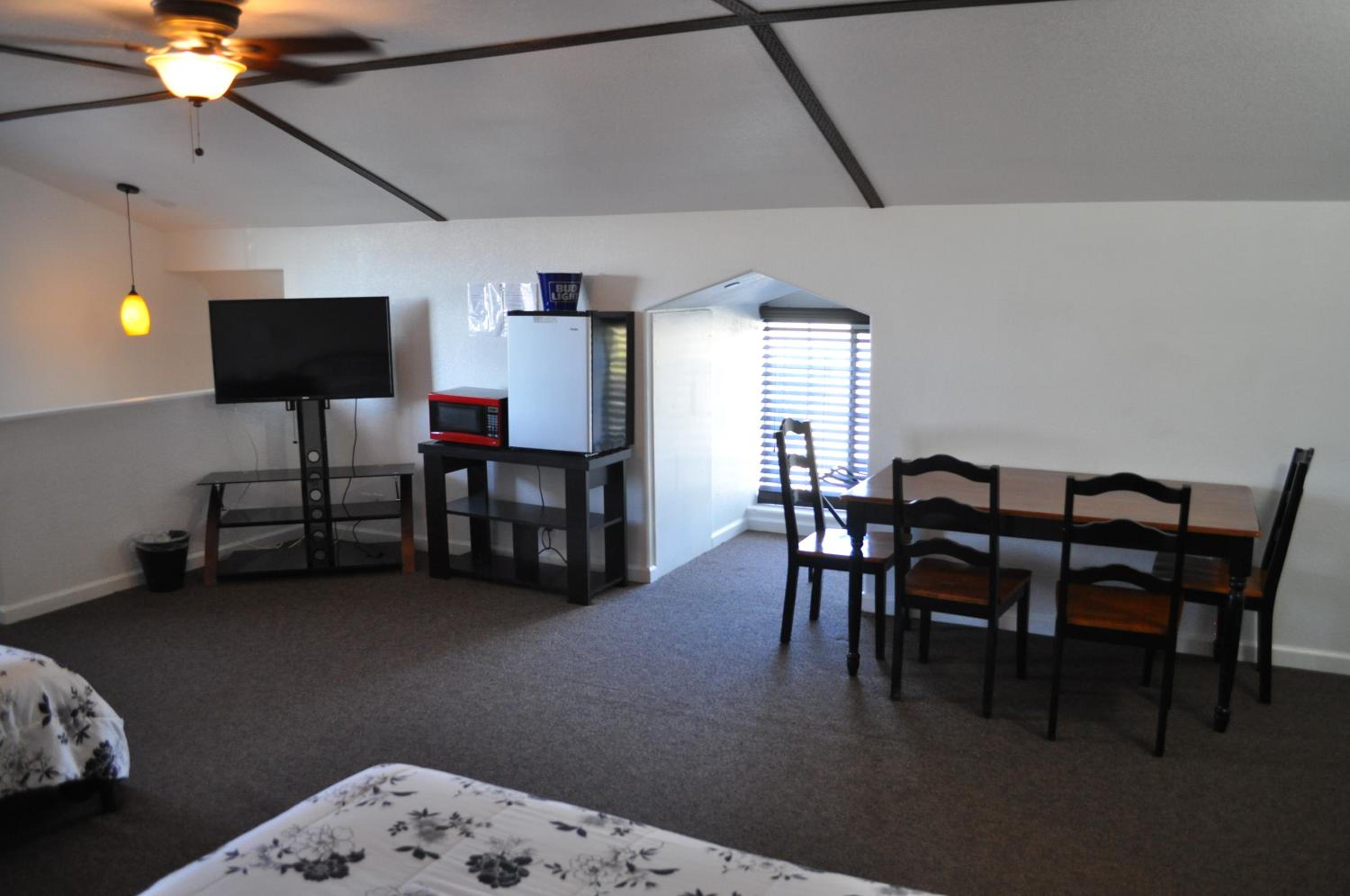 K7 Bed and Breakfast
