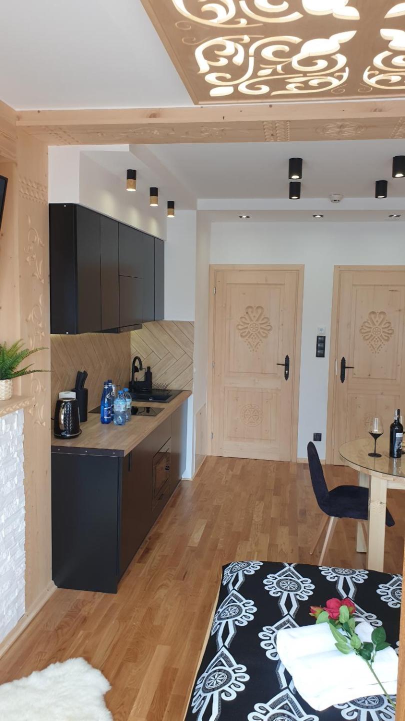 Villa Fortuna - Regionalne apartamenty & SPA - Sauna, Grill, Jacuzzi z widokiem na Tatry
