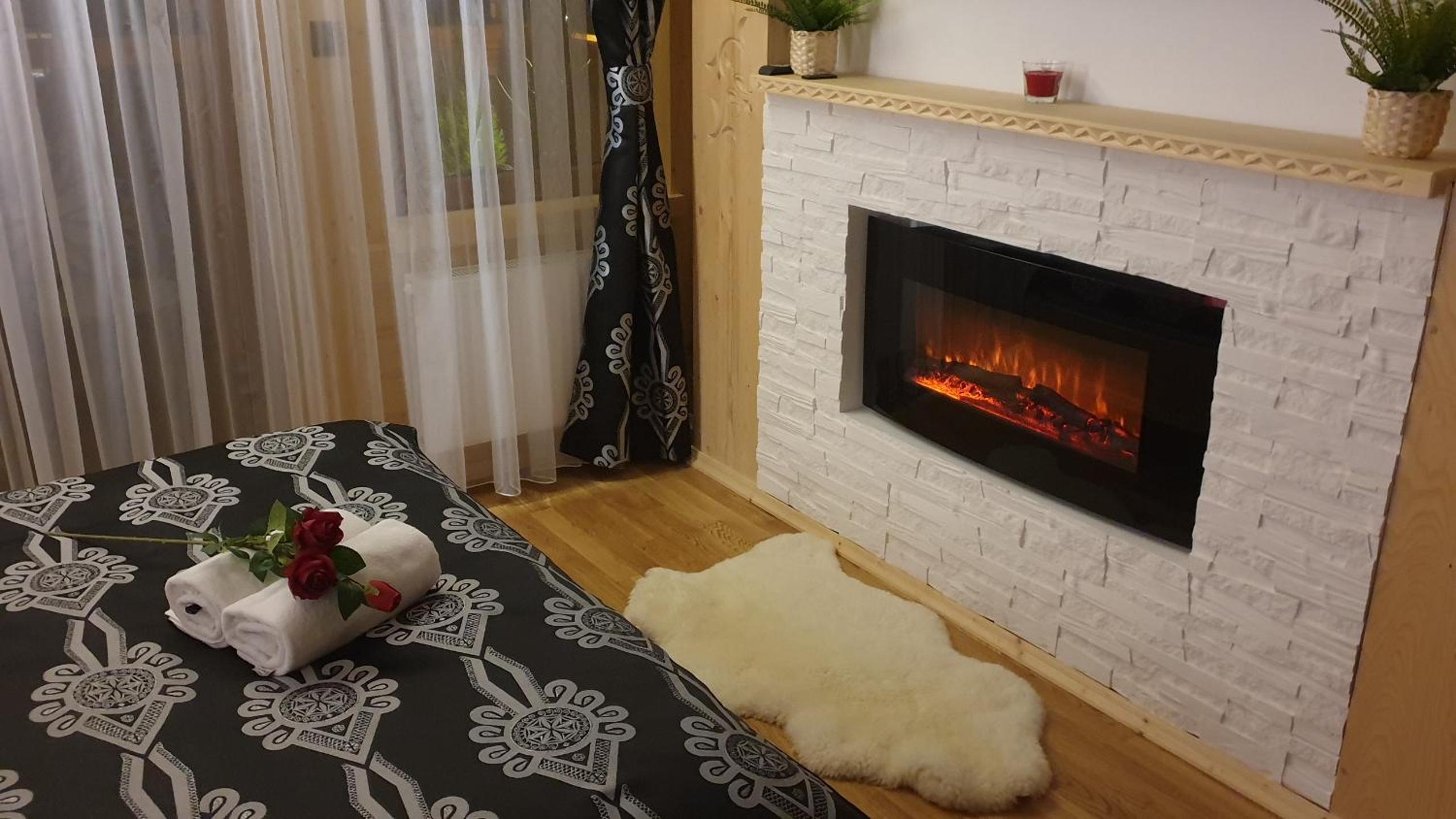 Villa Fortuna - Regionalne apartamenty & SPA - Sauna, Grill, Jacuzzi z widokiem na Tatry