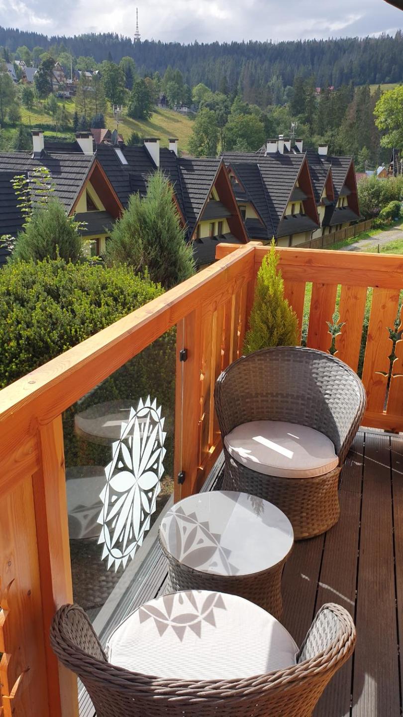 Villa Fortuna - Regionalne apartamenty & SPA - Sauna, Grill, Jacuzzi z widokiem na Tatry