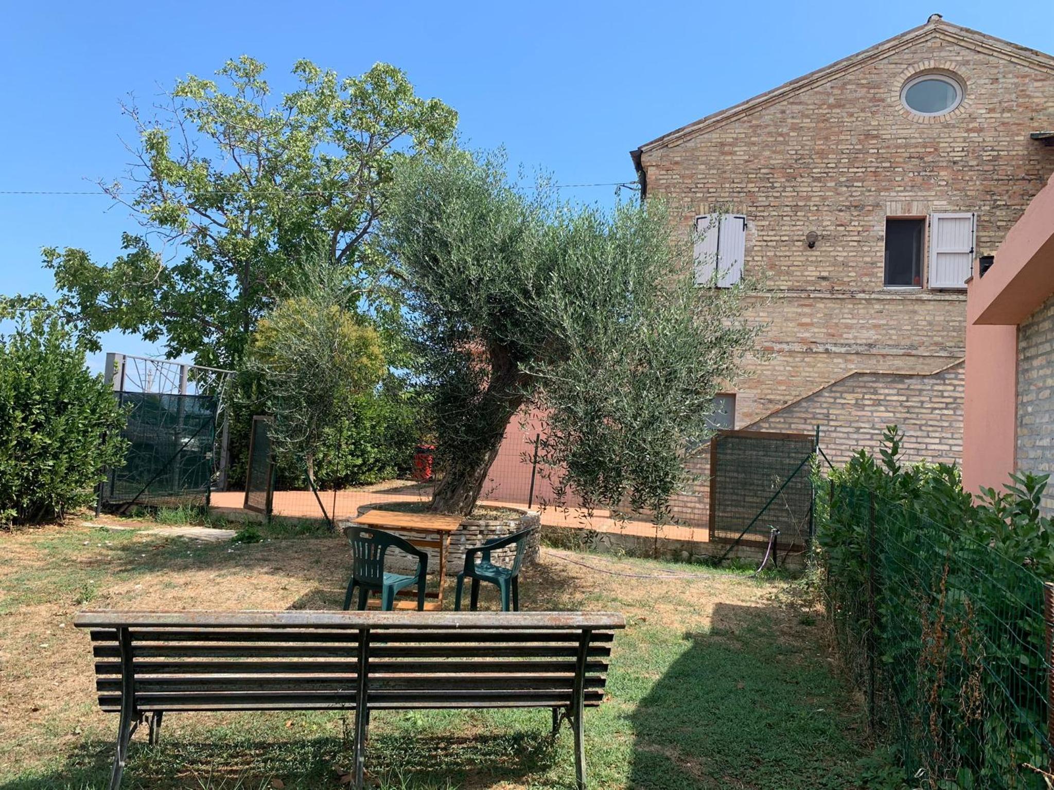 Lu Prete view 5