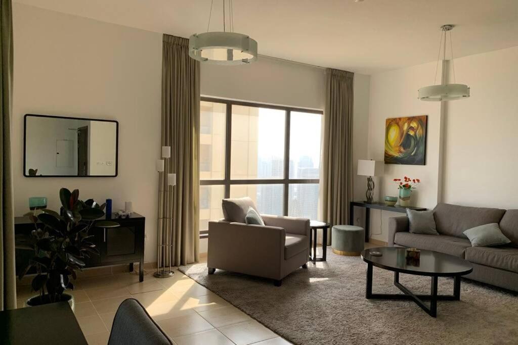 Beautiful apartment with amazing sea views
