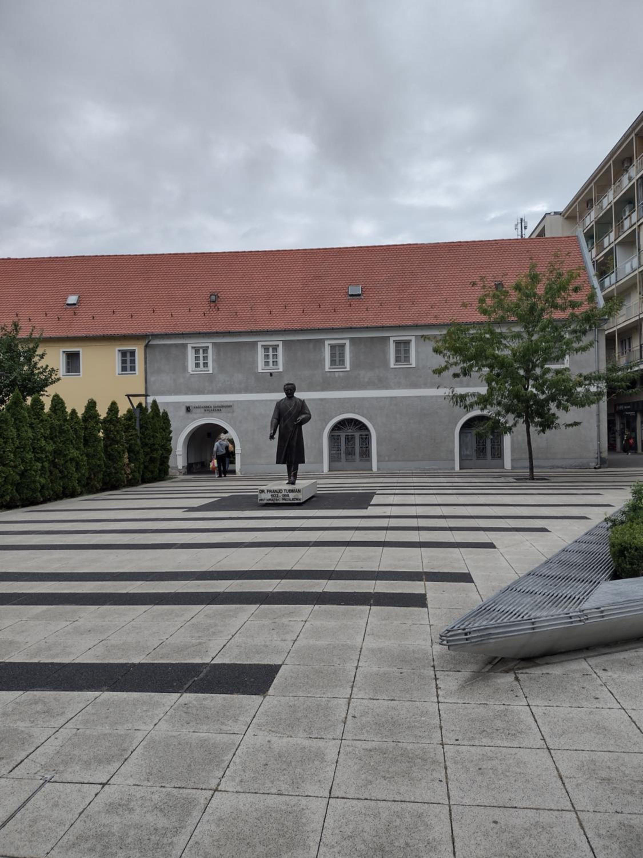 Photo 16