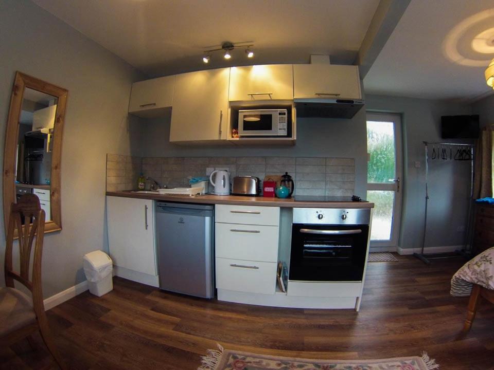 Cheltenham Studio Apartment view 5