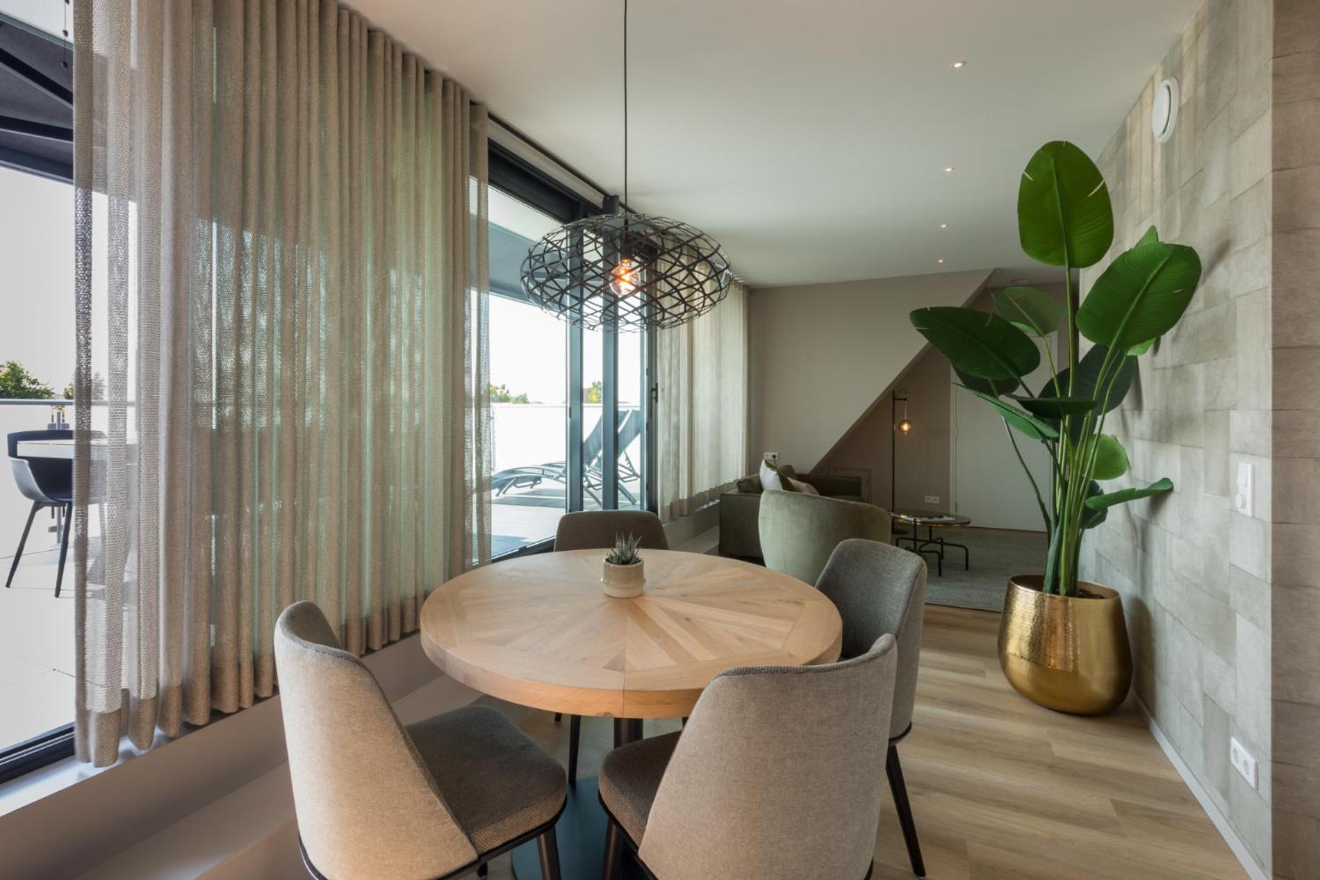 Welcome in - Appartement hartje centrum met dakterras I Ooststraat 8b, Domburg
