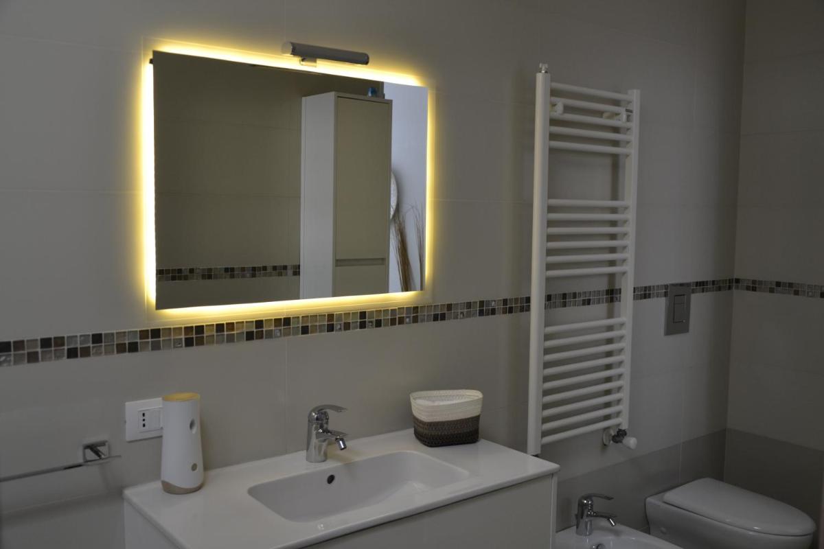 Golden Suite Apartments view 5