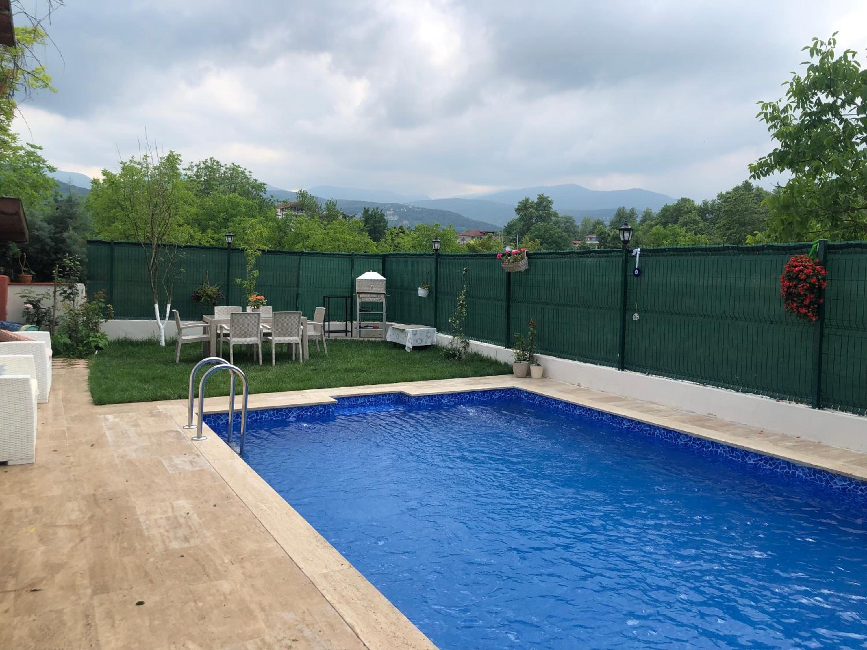 Eren Villa