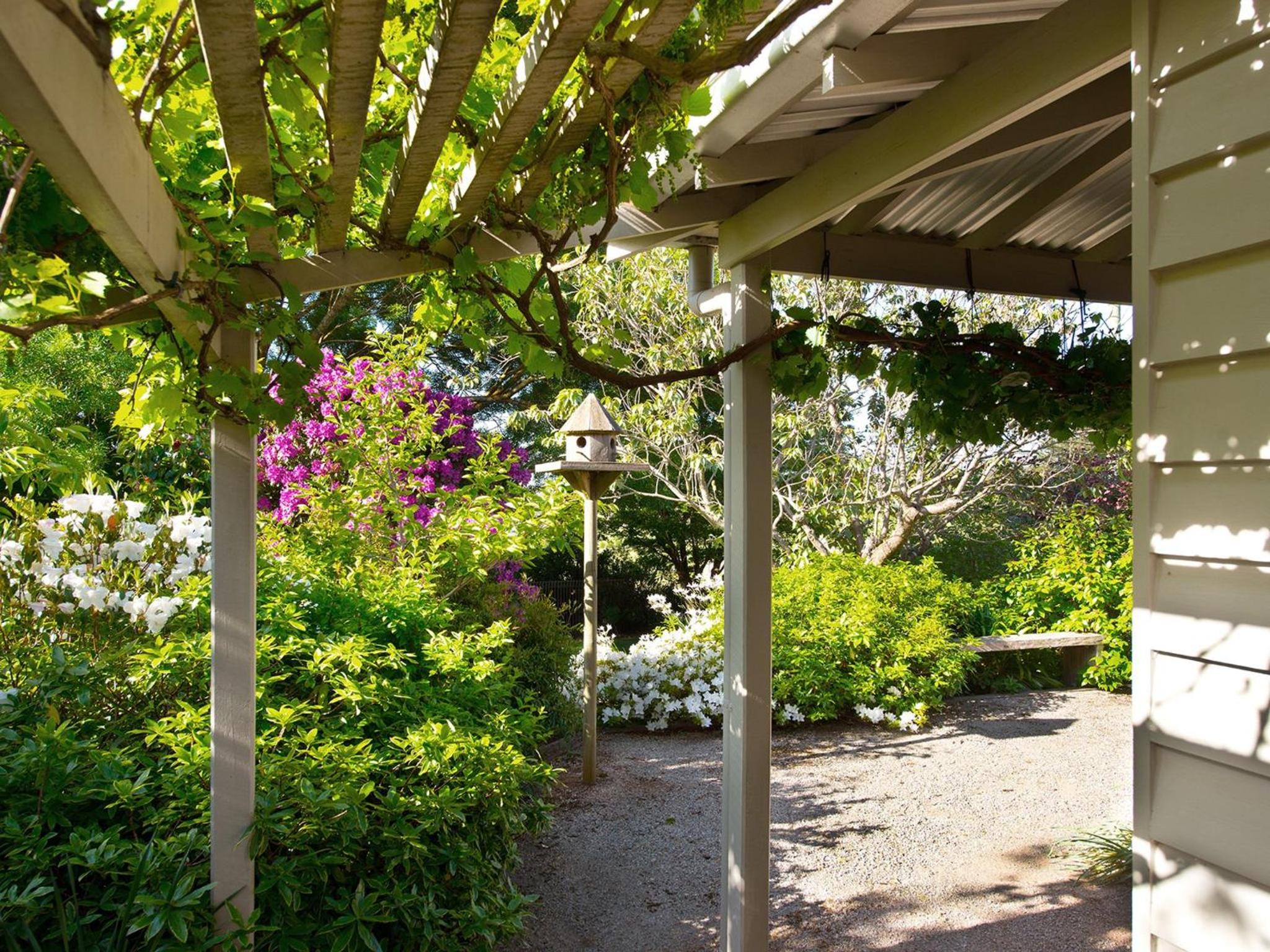 The Acorn -open fire,spa bath,dog friendly
