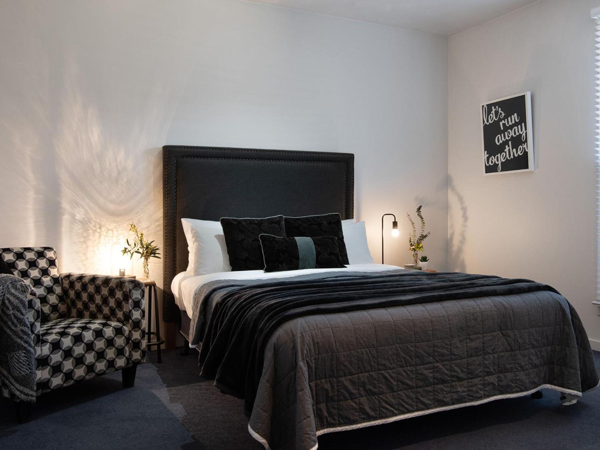 Lake Como Villa - Lake Daylesford on your doorstep