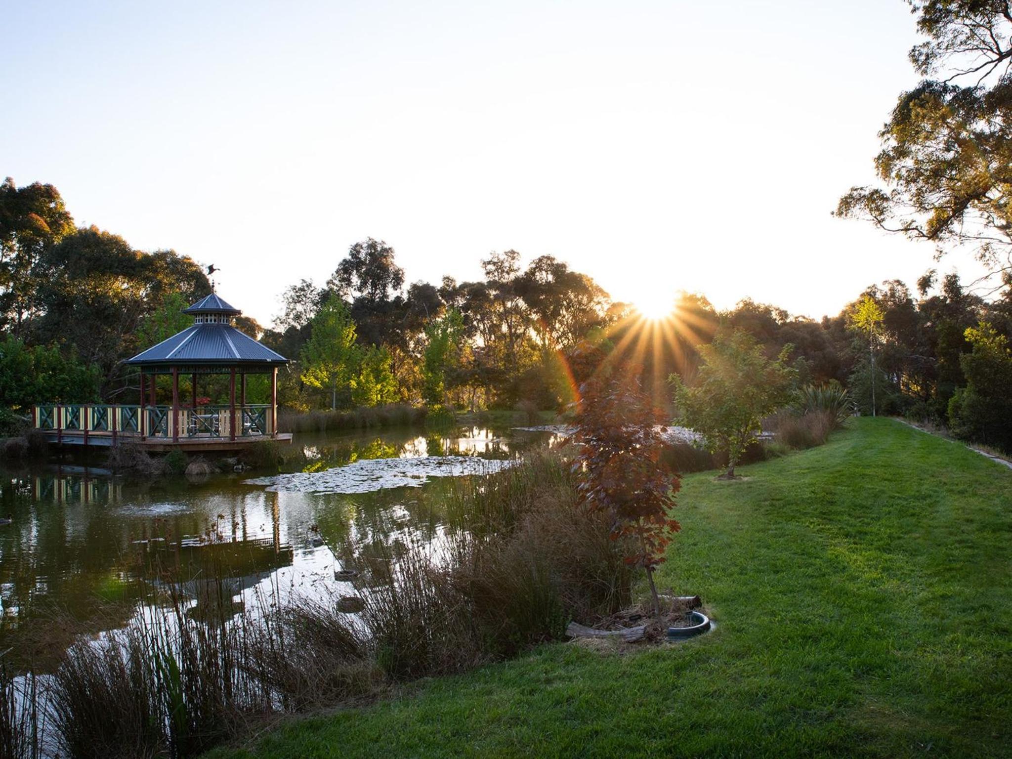 Churchills - outstanding views over Daylesford