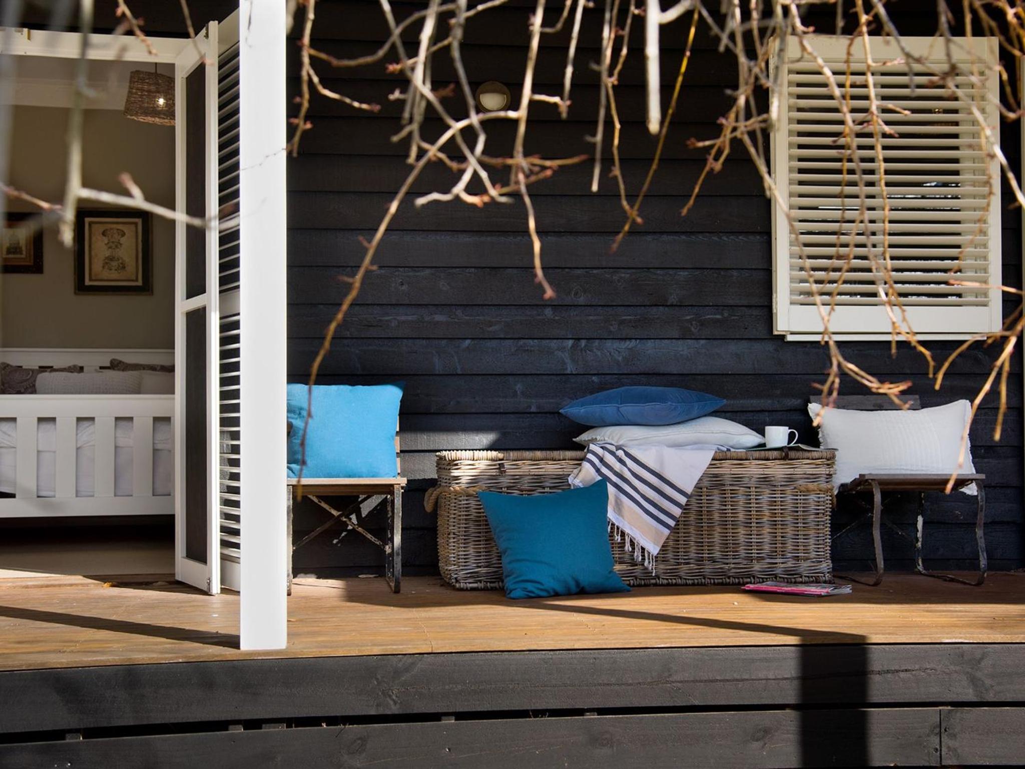Green Gully House - a scenic country retreat