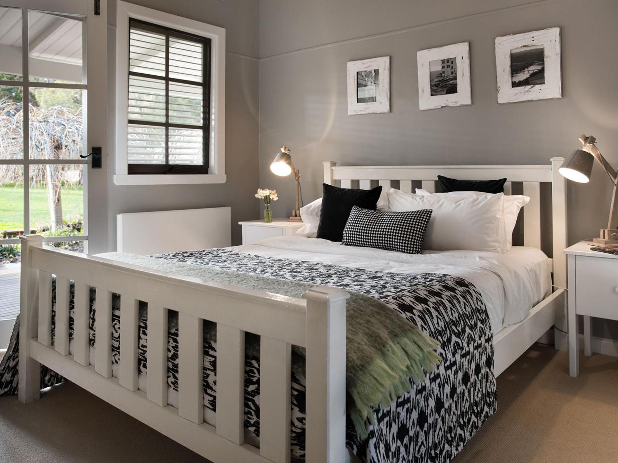 Green Gully House - a scenic country retreat