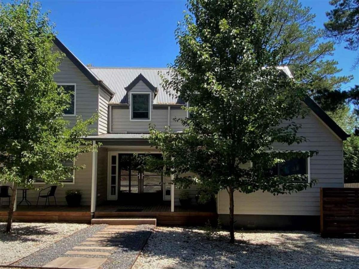 Hotel Artemis Retreat