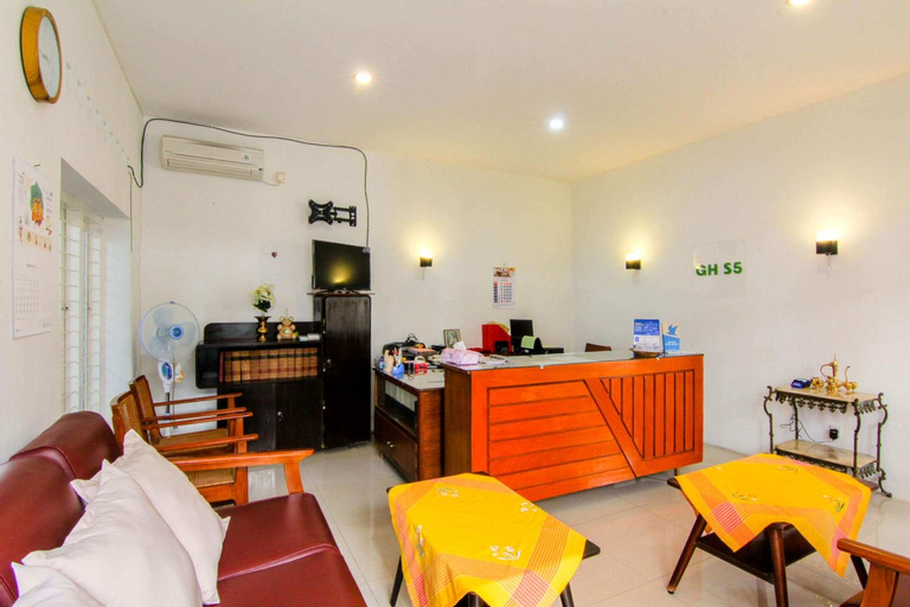 S5 Guest House Yogyakarta view 5