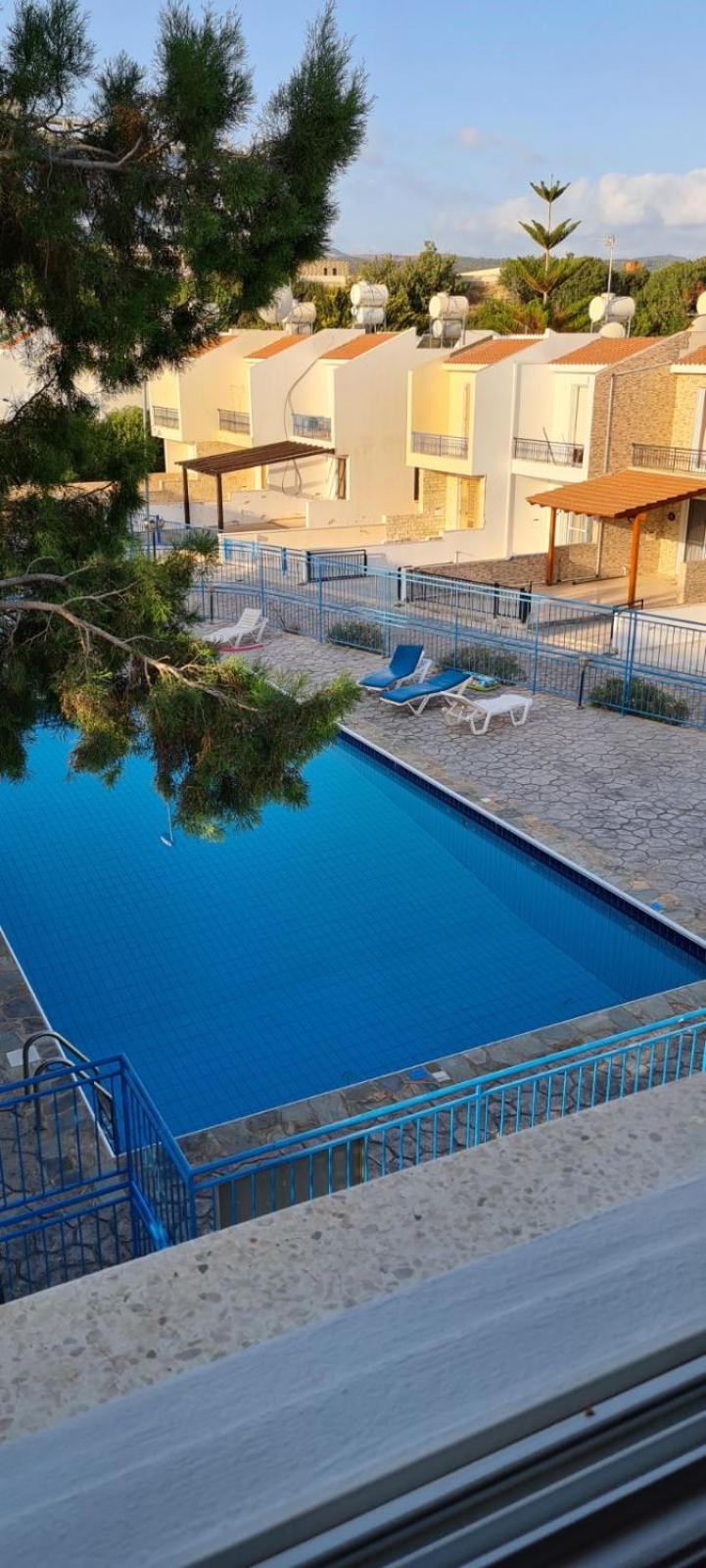 Latchi Area Apartments view 3