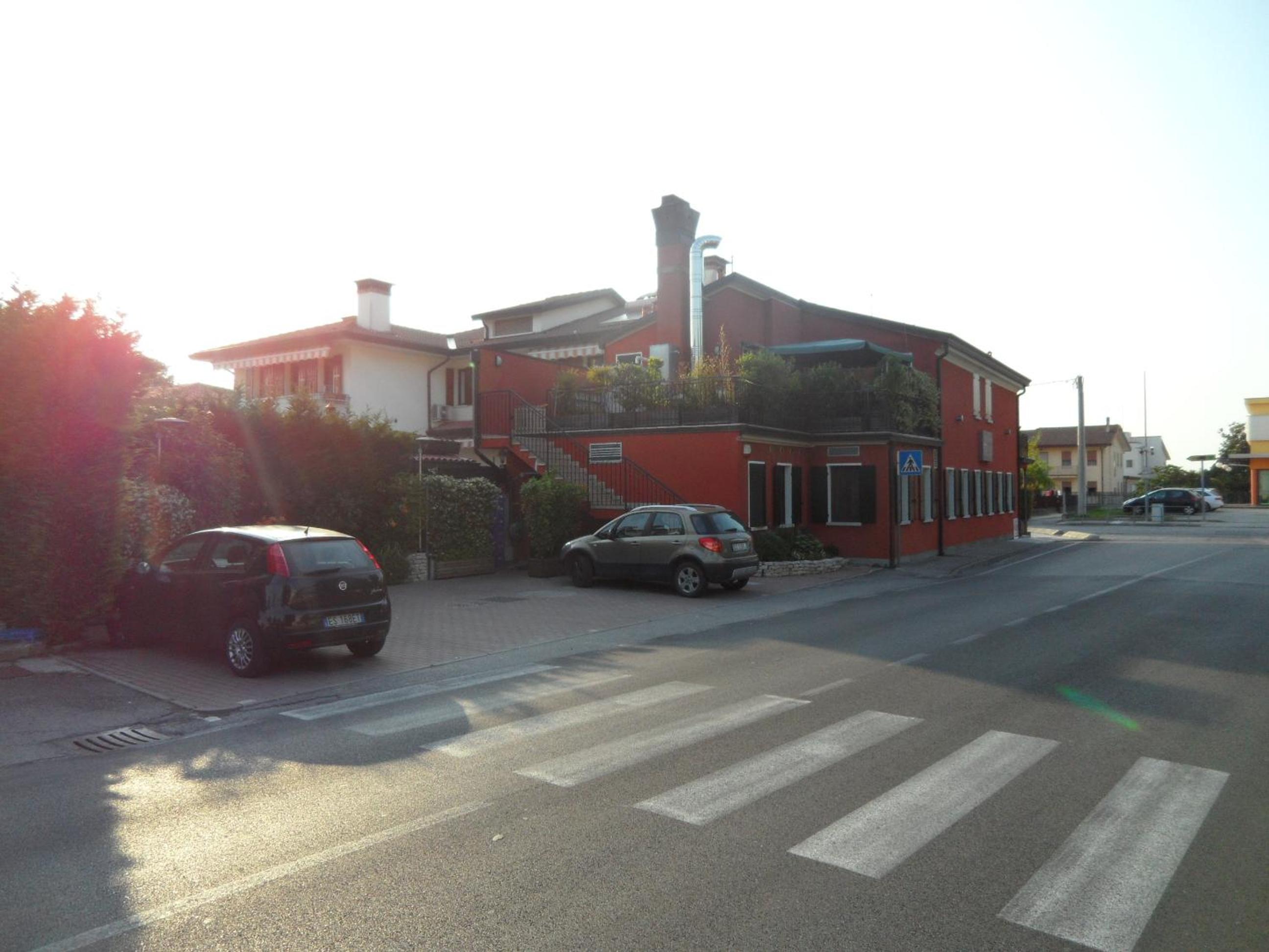 Photo 32