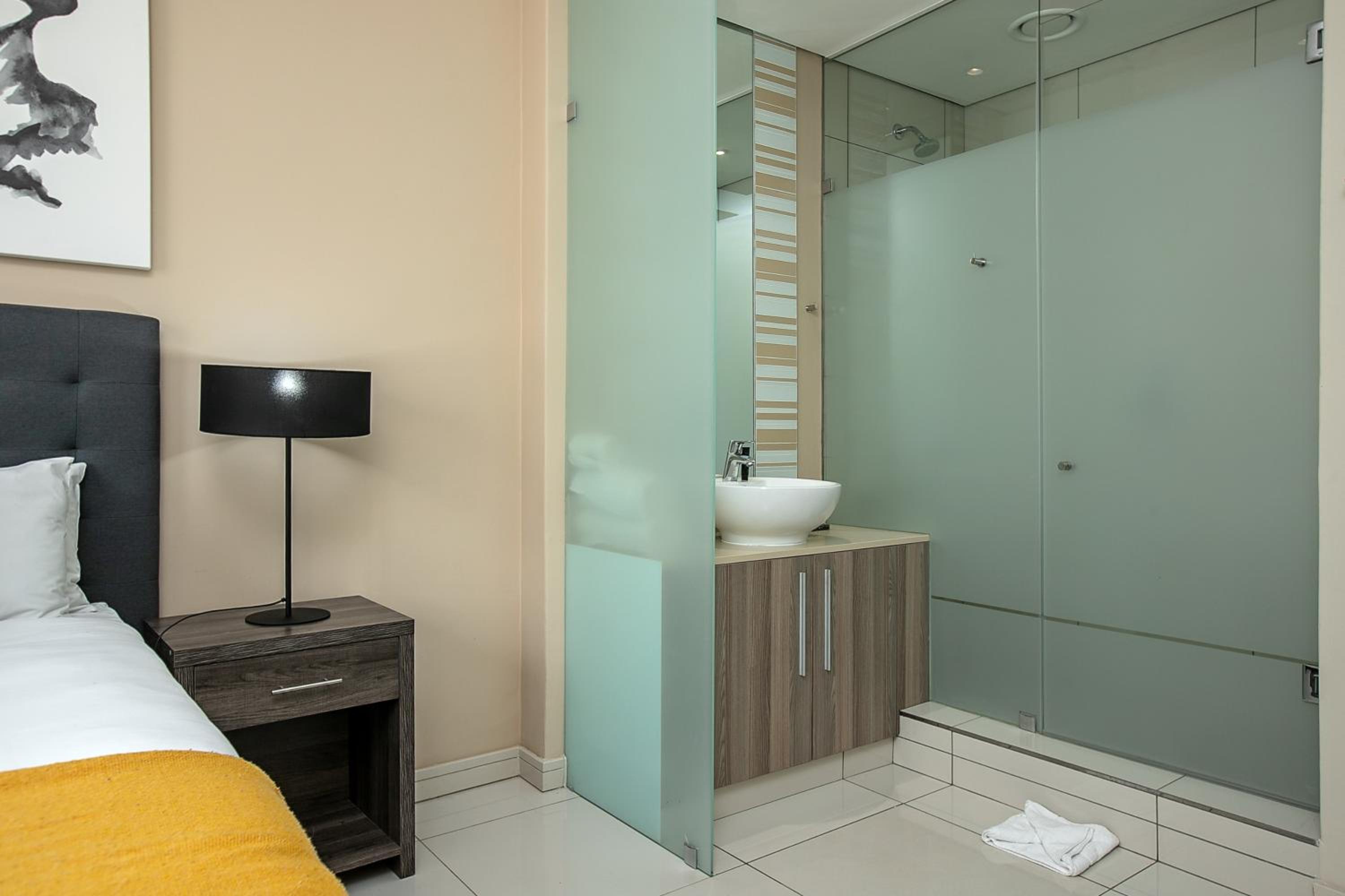 The Serviced Apartment Collection At The Tyrwhitt Rosebank