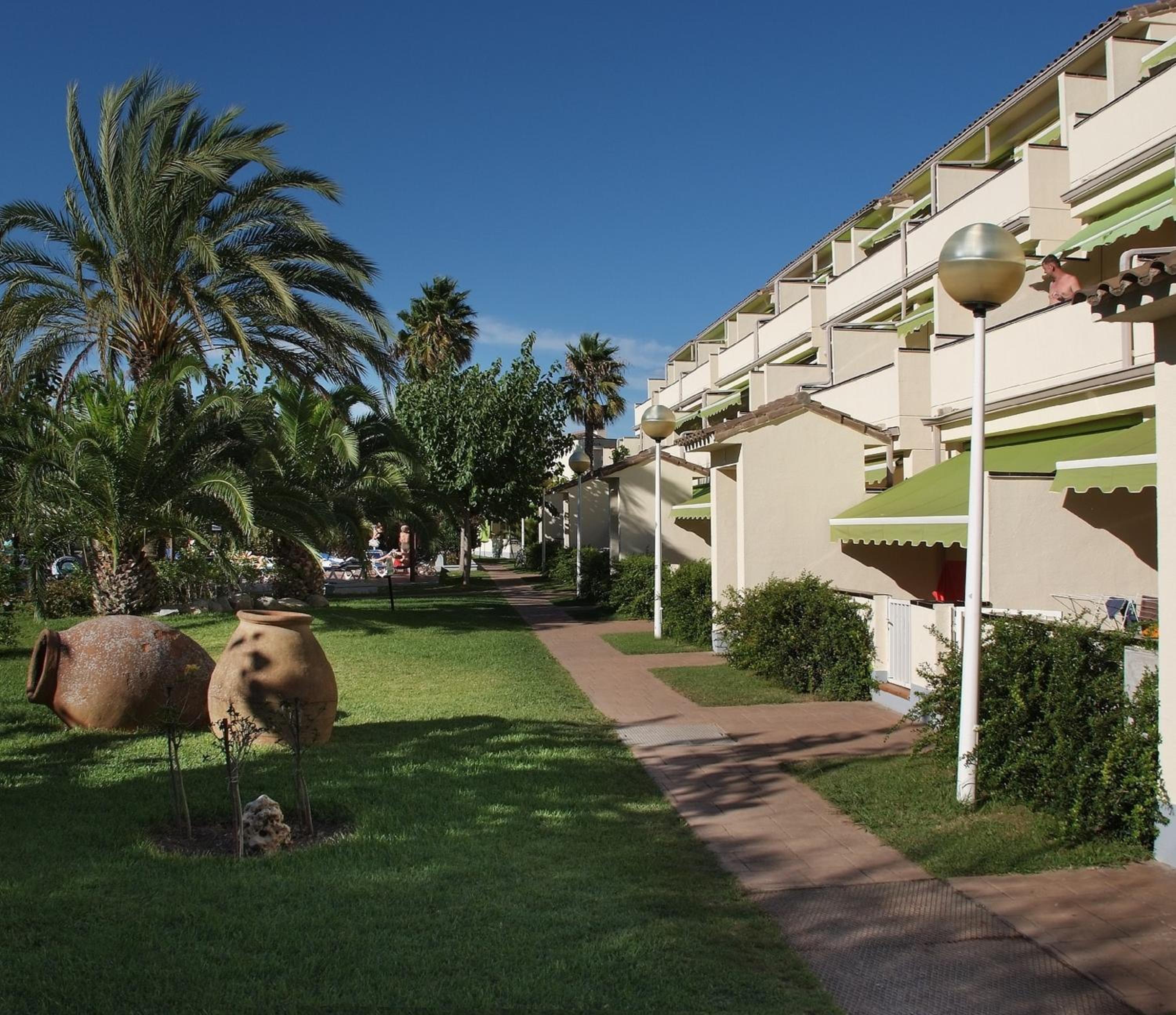 Apartamentos Estival Park