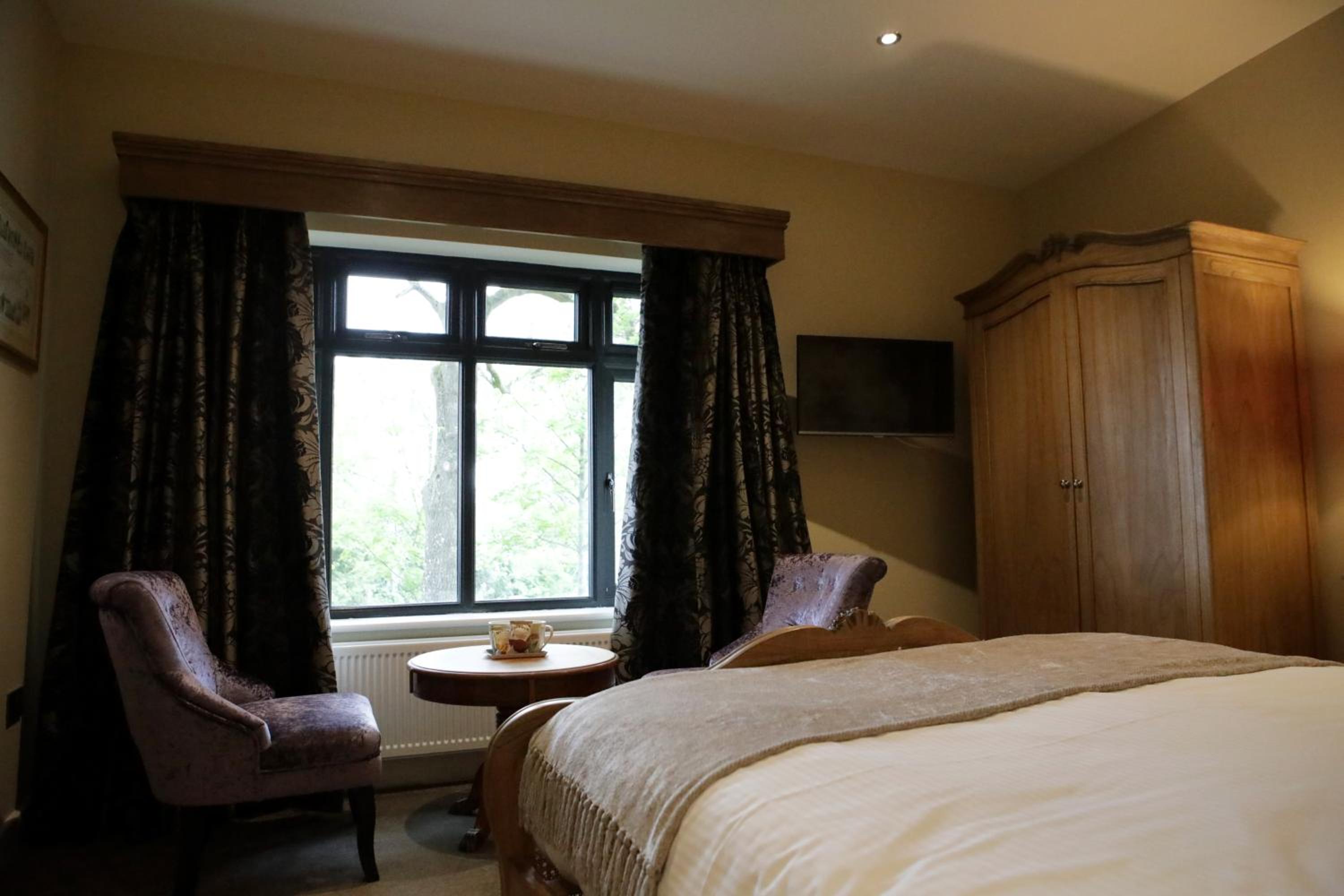 Heather Glen Country House