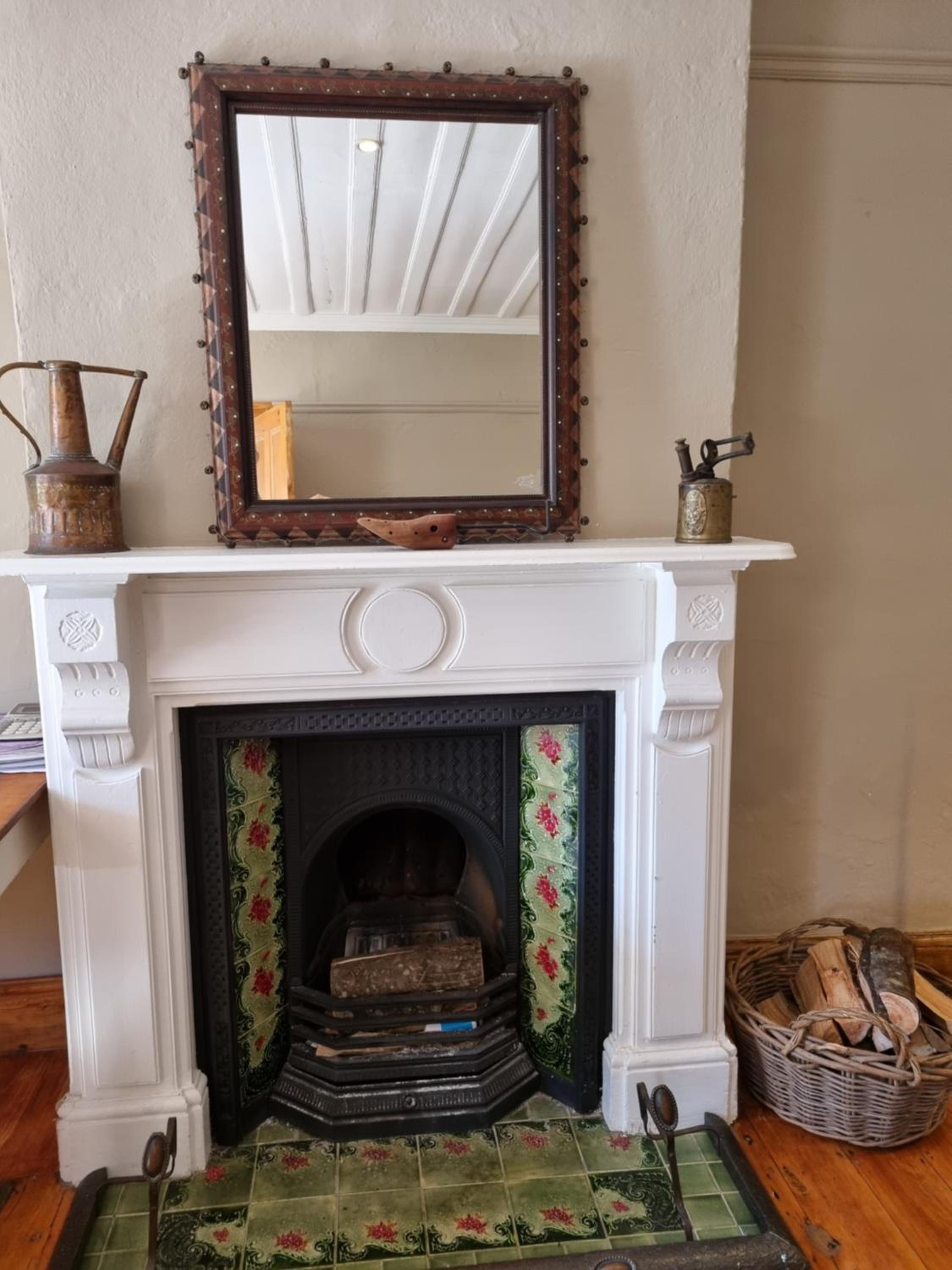 Wishford Cottage on Worcester view 4